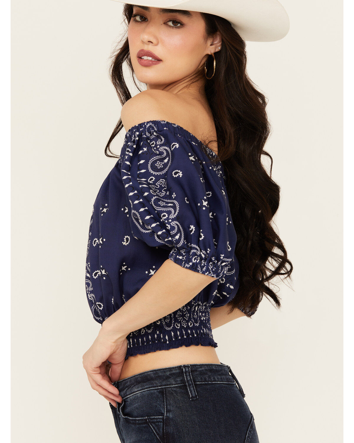 Beyond The Radar Women's Bandana Print Cropped Top