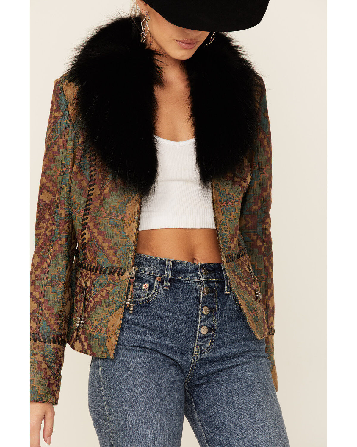 Double D Ranch Women's Top Ridge Weaver Zip-Front Faux Collar Leather Jacket