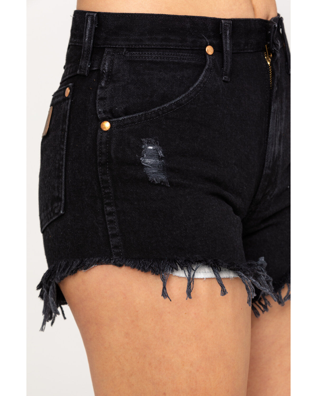 Wrangler Modern Women's Black Heritage Frayed Hem Shorts