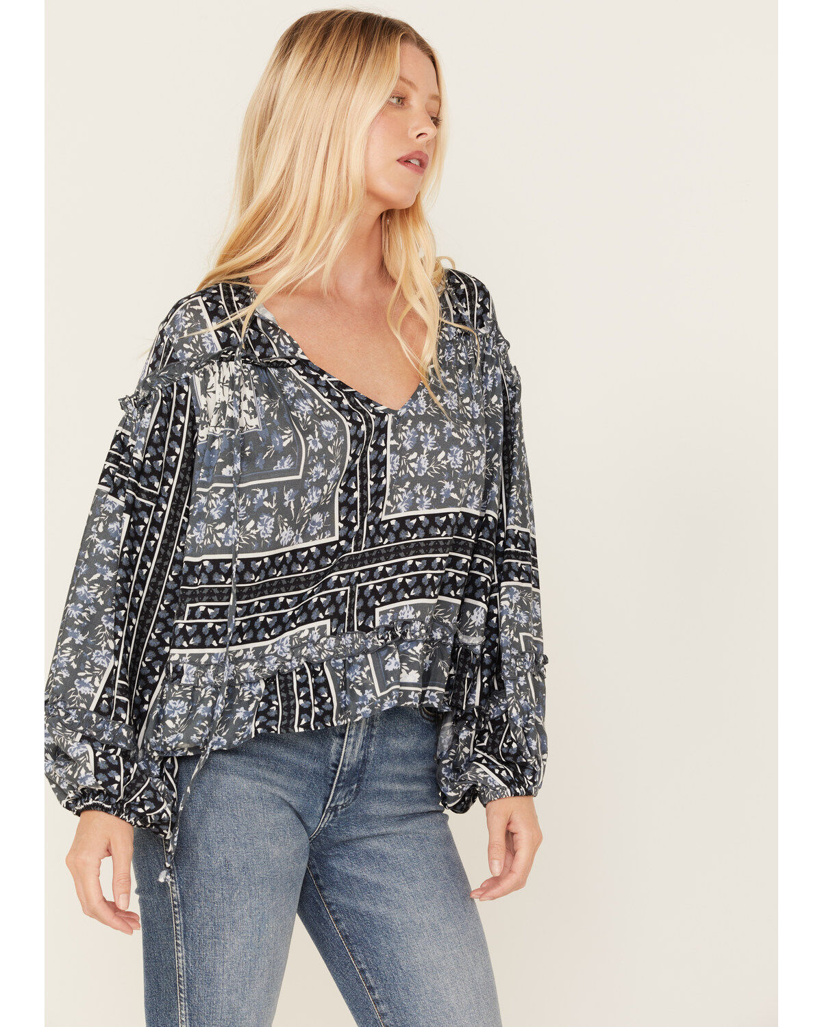 Jen's Pirate Booty Women's Roma Storm Chariot Floral Print Ruffle Top