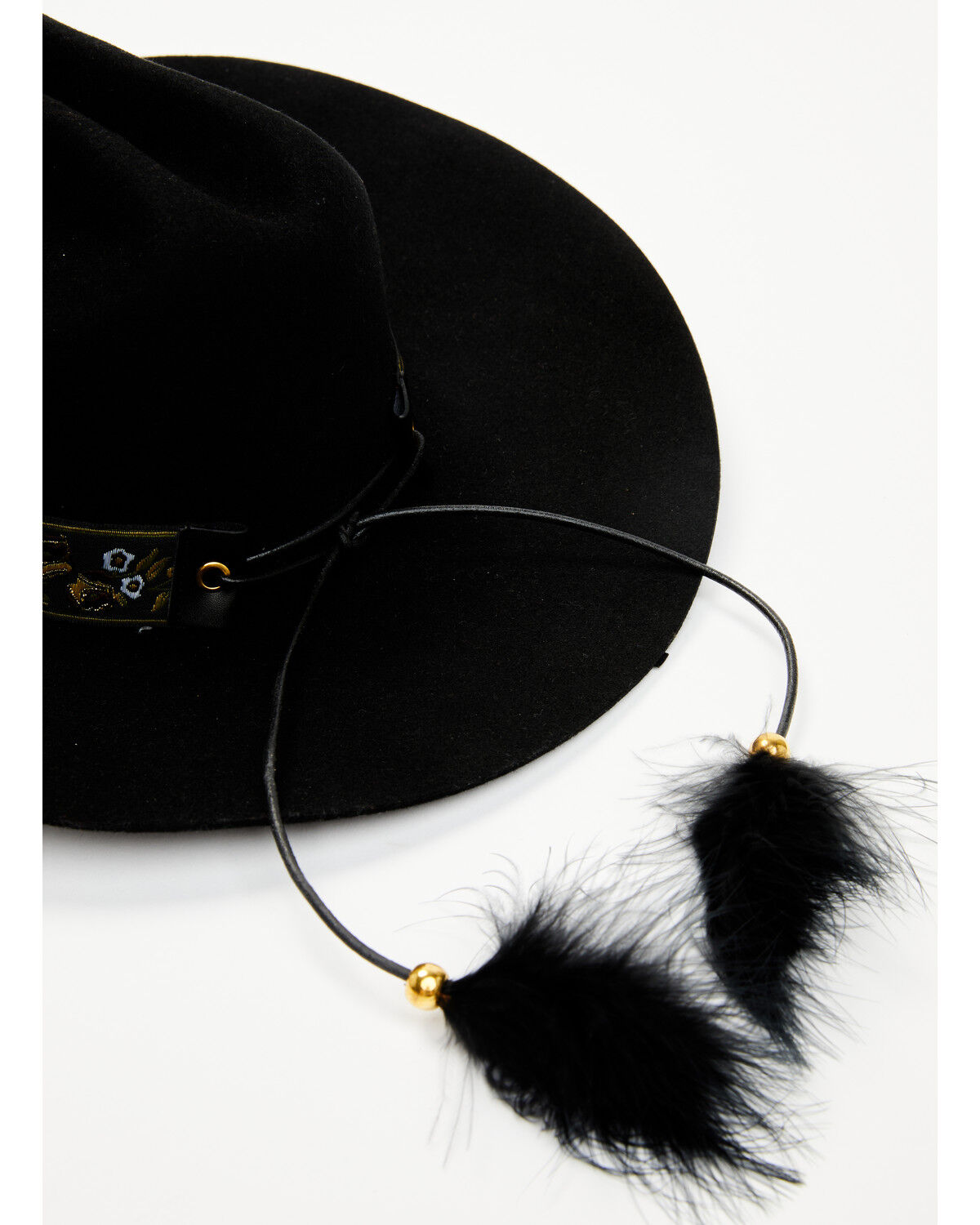 Wrangler Women's Floral Jacquard Feather Tassel Fashion Hat