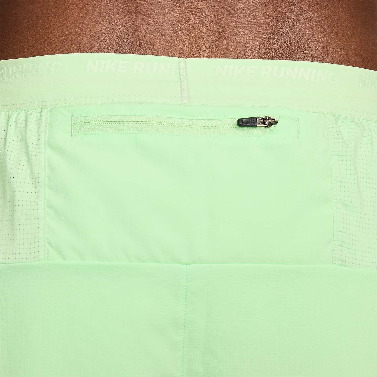 Nike Dri-FIT Stride 5in Pantaloncini Vapor Green/Reflective Silver