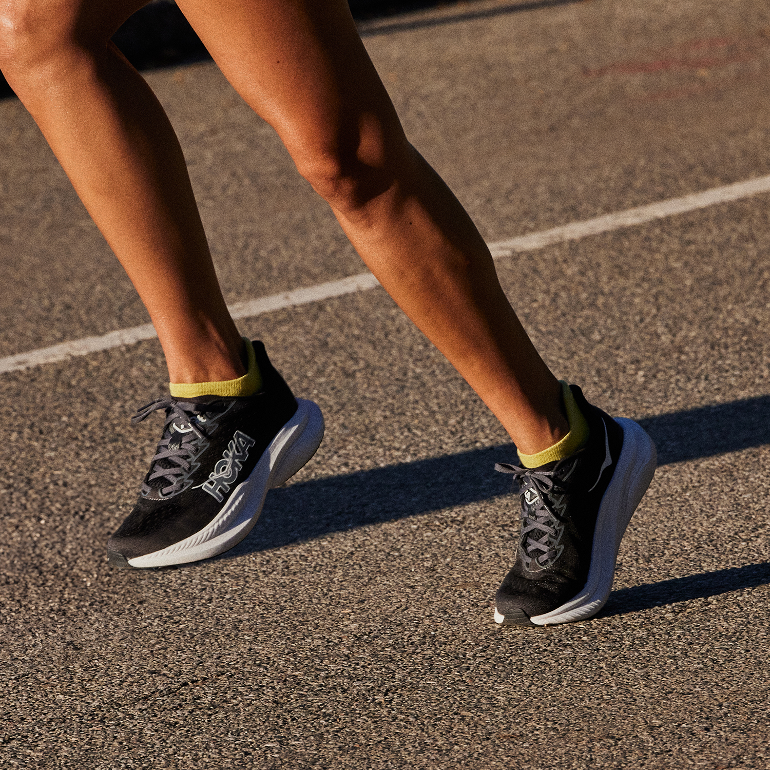 Hoka Mach 6 Black/White