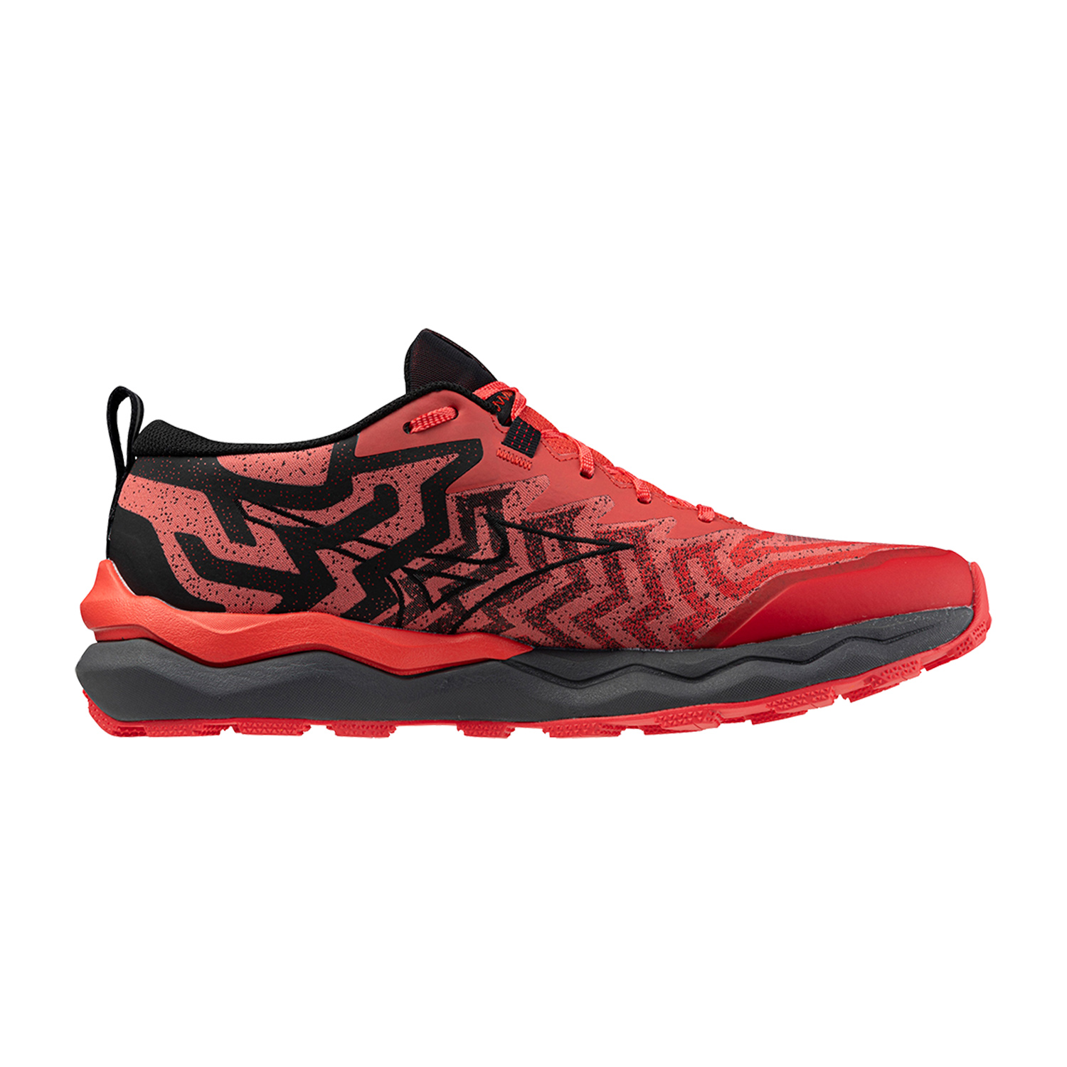 Mizuno Wave Daichi 8 Cayenne/Black/High Risk Red