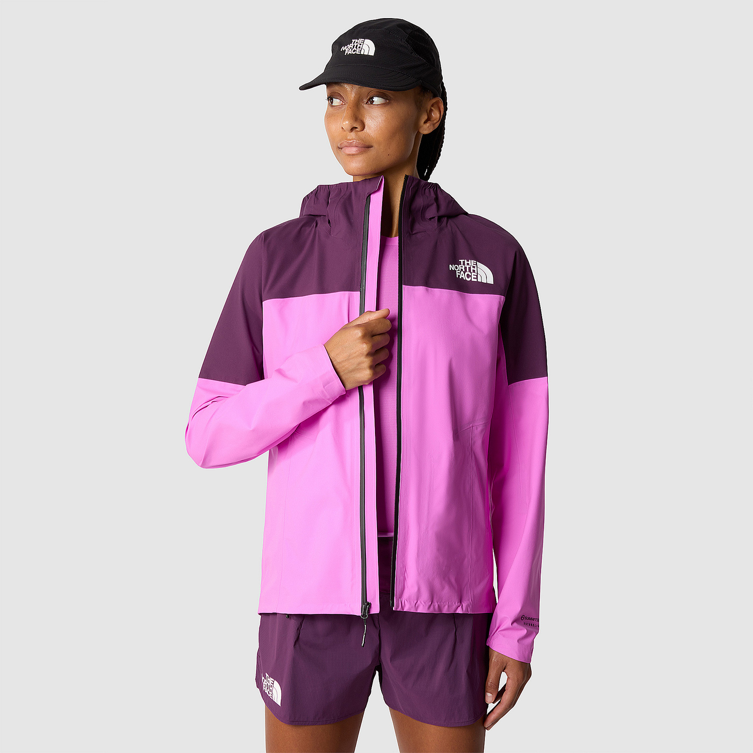 The North Face Summit Superior Futurelight Giacca Black/Currant Purple