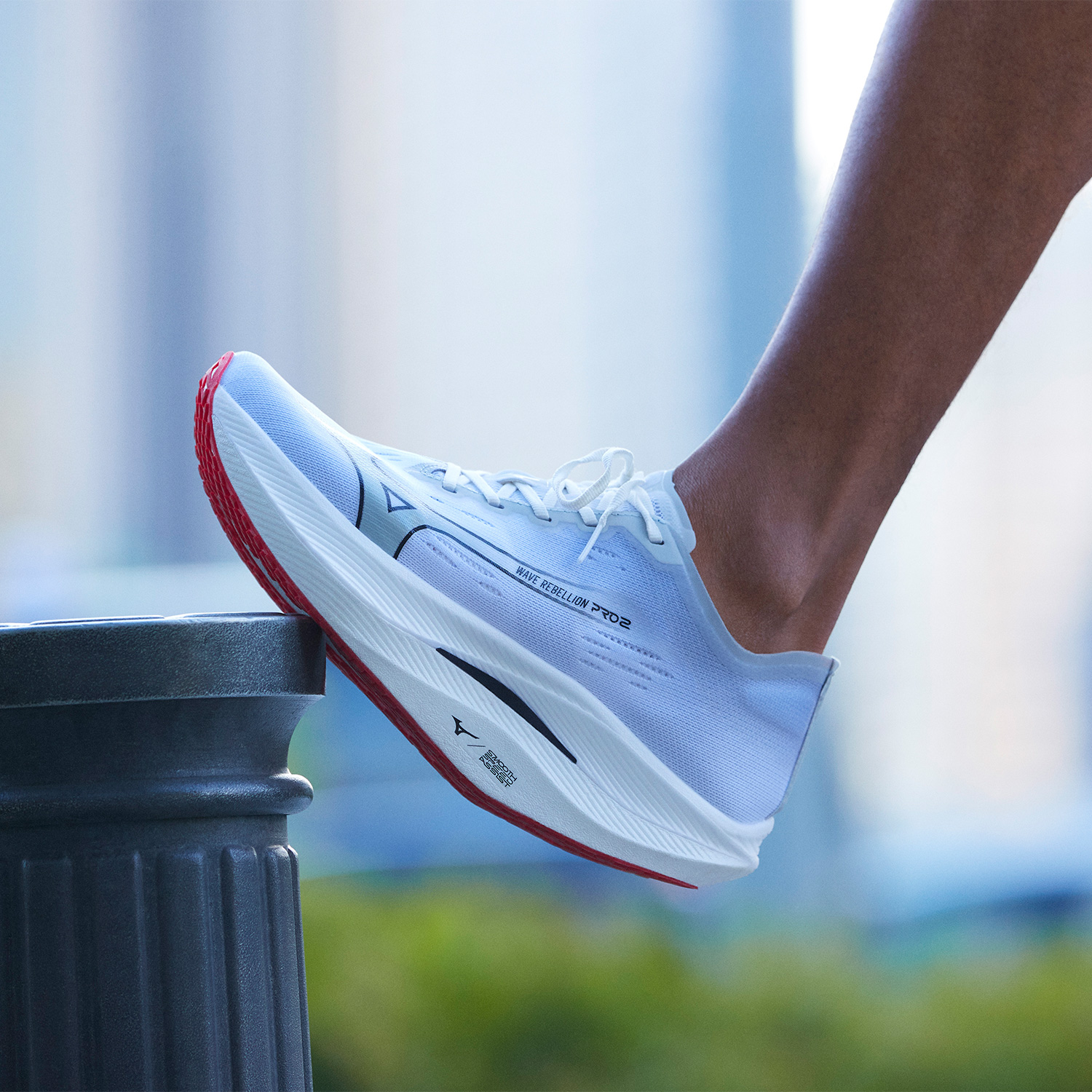 Mizuno Wave Rebellion Pro 2 White/Harbor Mist/Cayenne