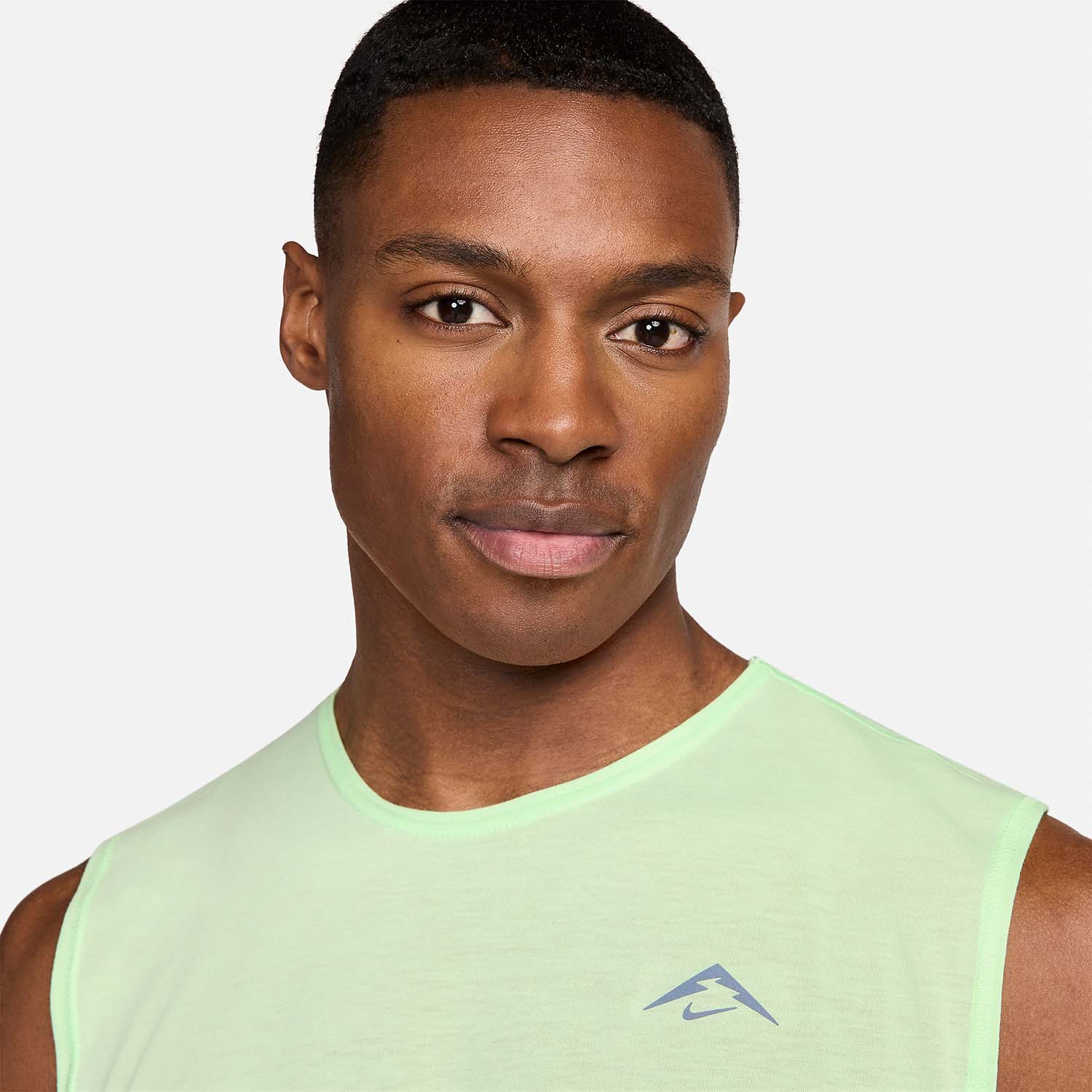 Nike Trail Solar Chase Canotta Vapor Green/Neutral Olive/Black