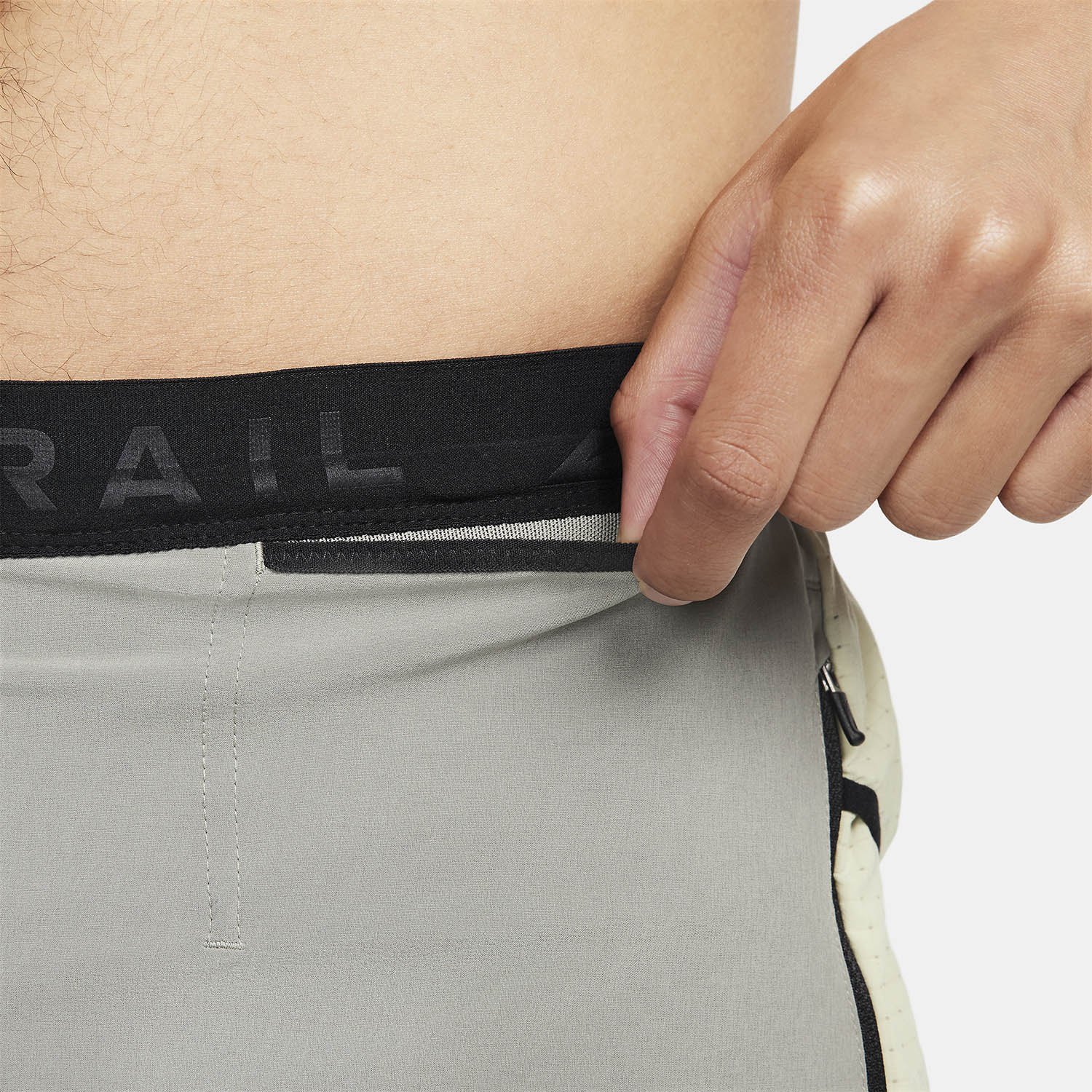 Nike Dri-FIT Second Sunrise 5in Pantaloncini Dark Stucco/Olive Aura/Summit White