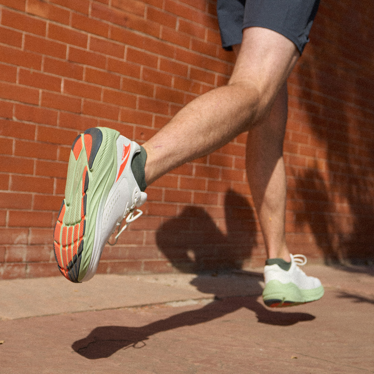 Altra Via Olympus 2 White