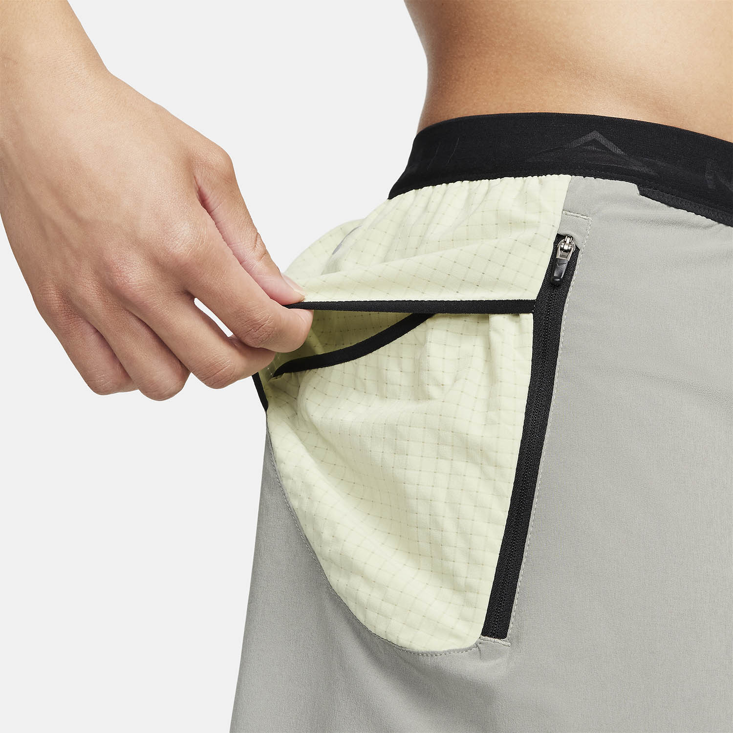 Nike Dri-FIT Second Sunrise 7in Pantaloncini Dark Stucco/Olive Aura/Summit White