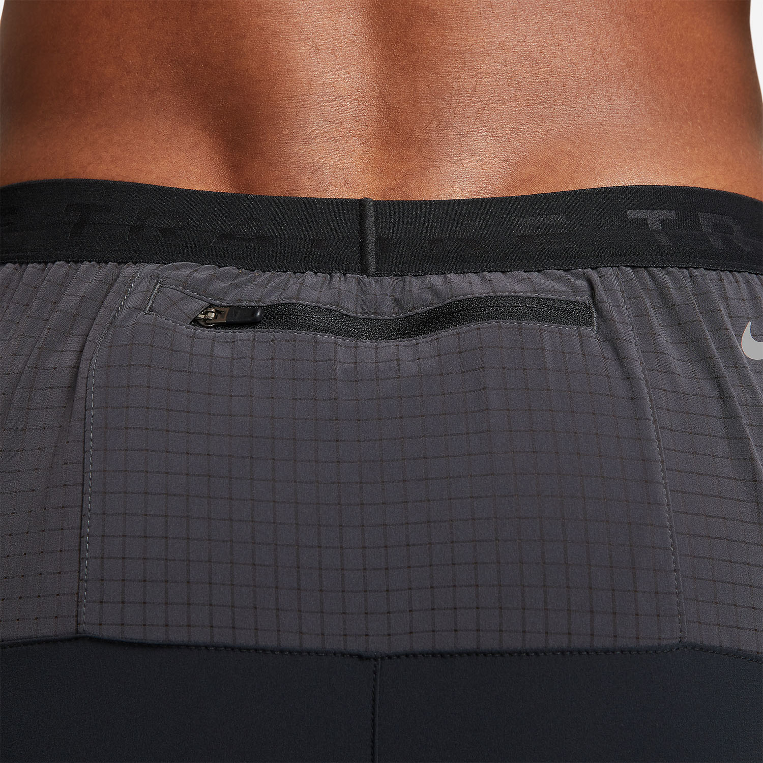Nike Dri-FIT Second Sunrise 7in Pantaloncini Black/Dark Smoke Grey/White