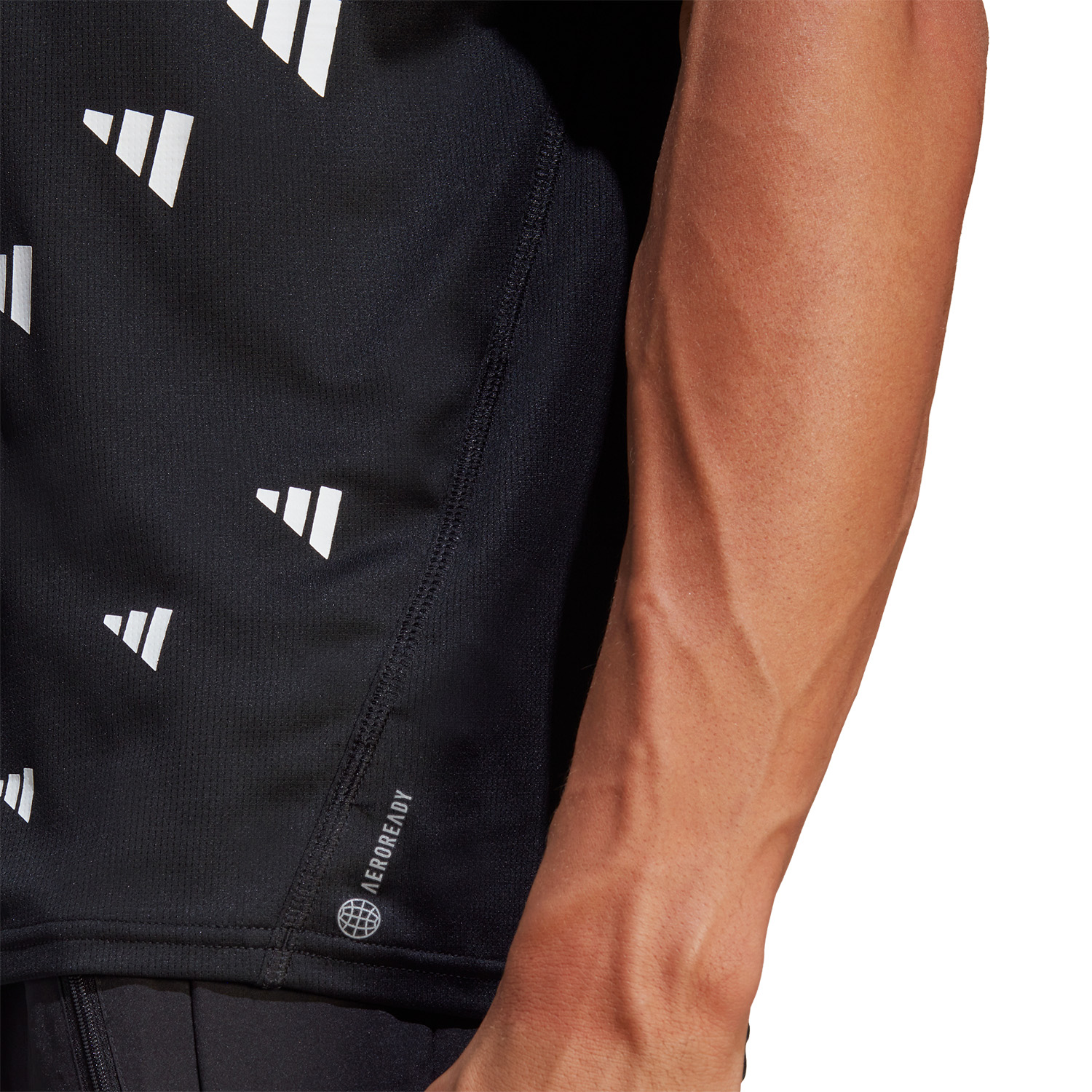 adidas Brand Love AEROREADY Maglietta Black/White