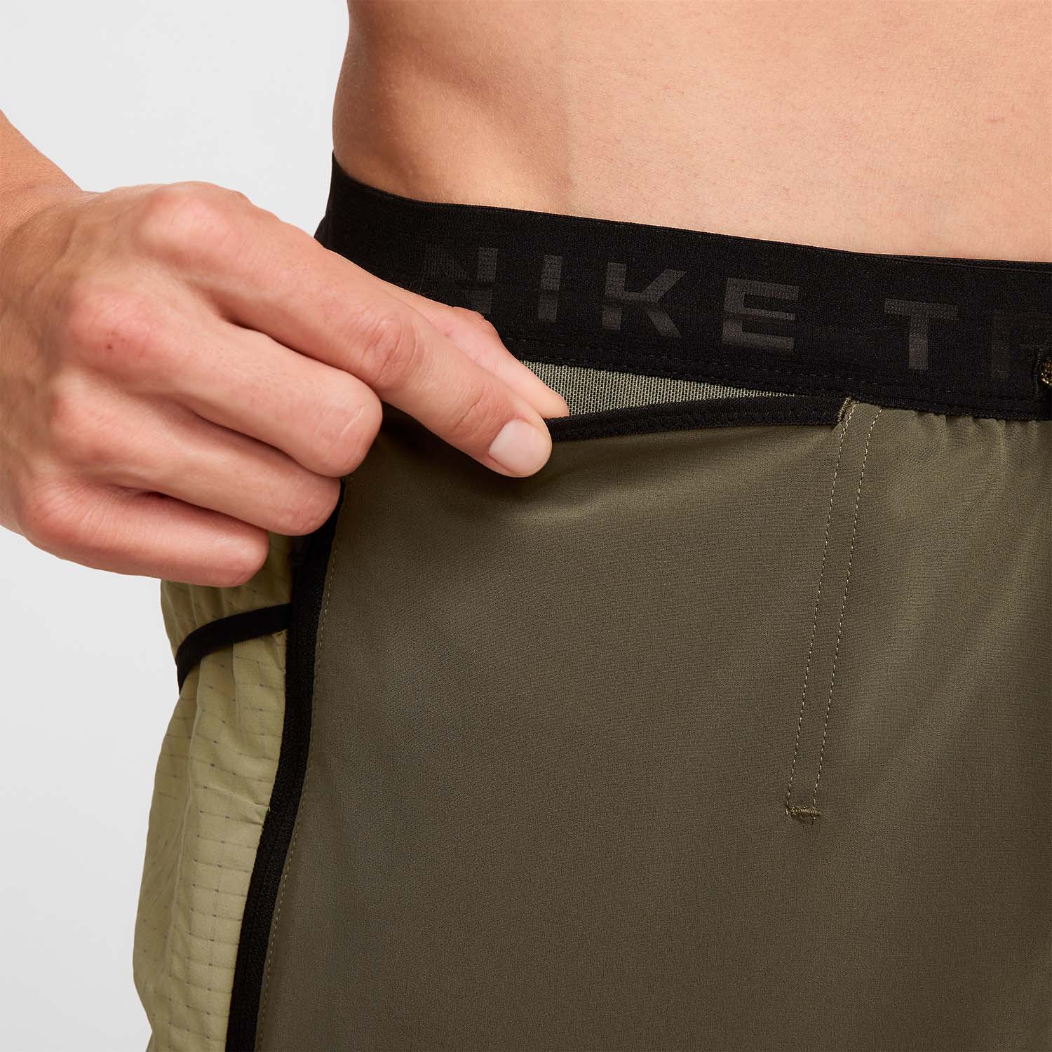 Nike Dri-FIT Second Sunrise 5in Pantaloncini Medium Olive/Neutral/Black