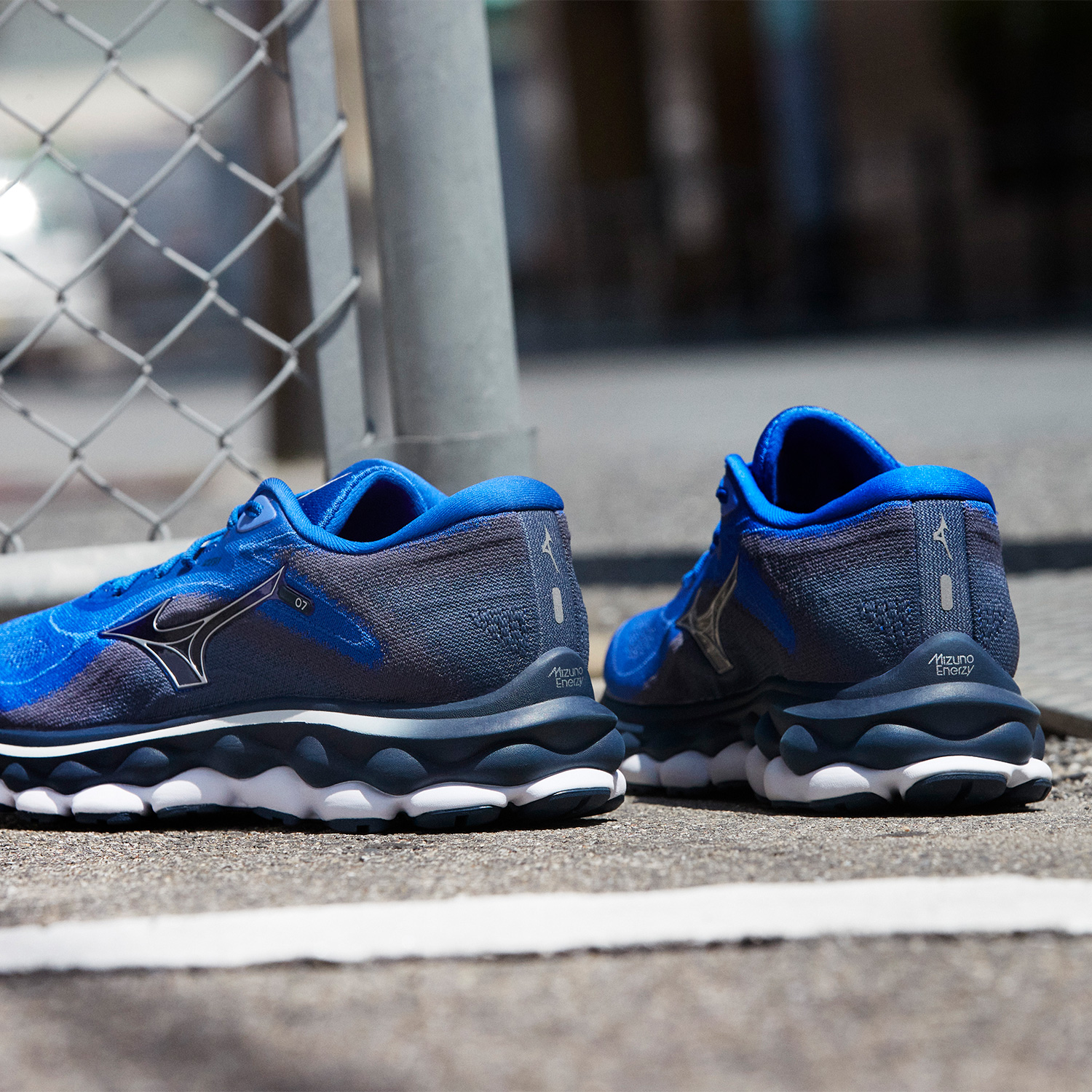 Mizuno Wave Sky 7 Surf The Web/Silver/Dress Blues