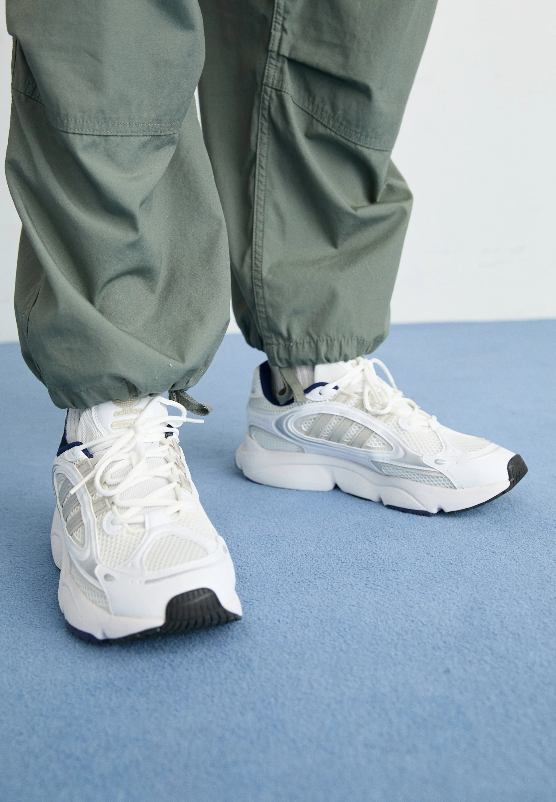 adidas Originals OZMILLEN UNISEX - Sneakers basse