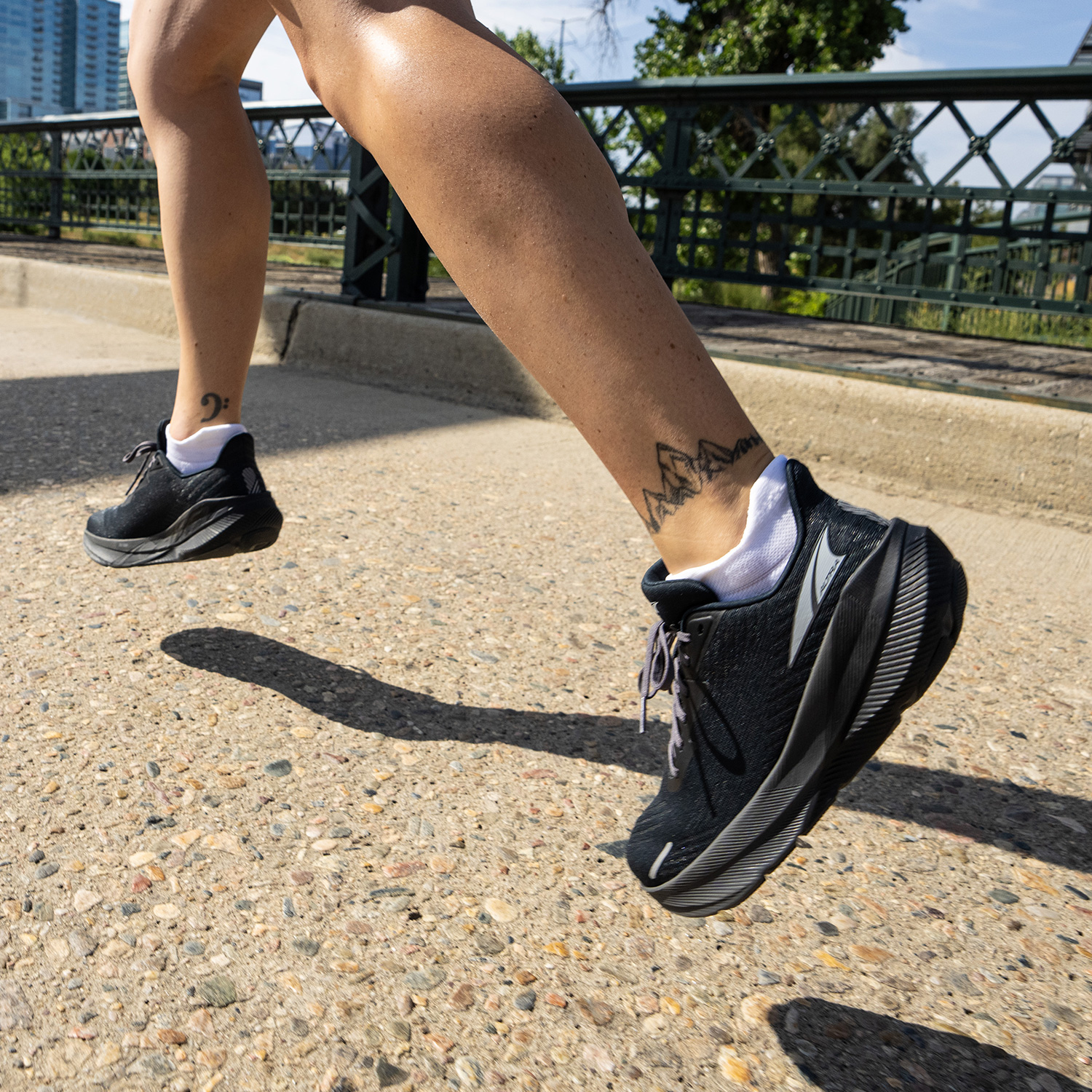 Altra FWD Experience Black