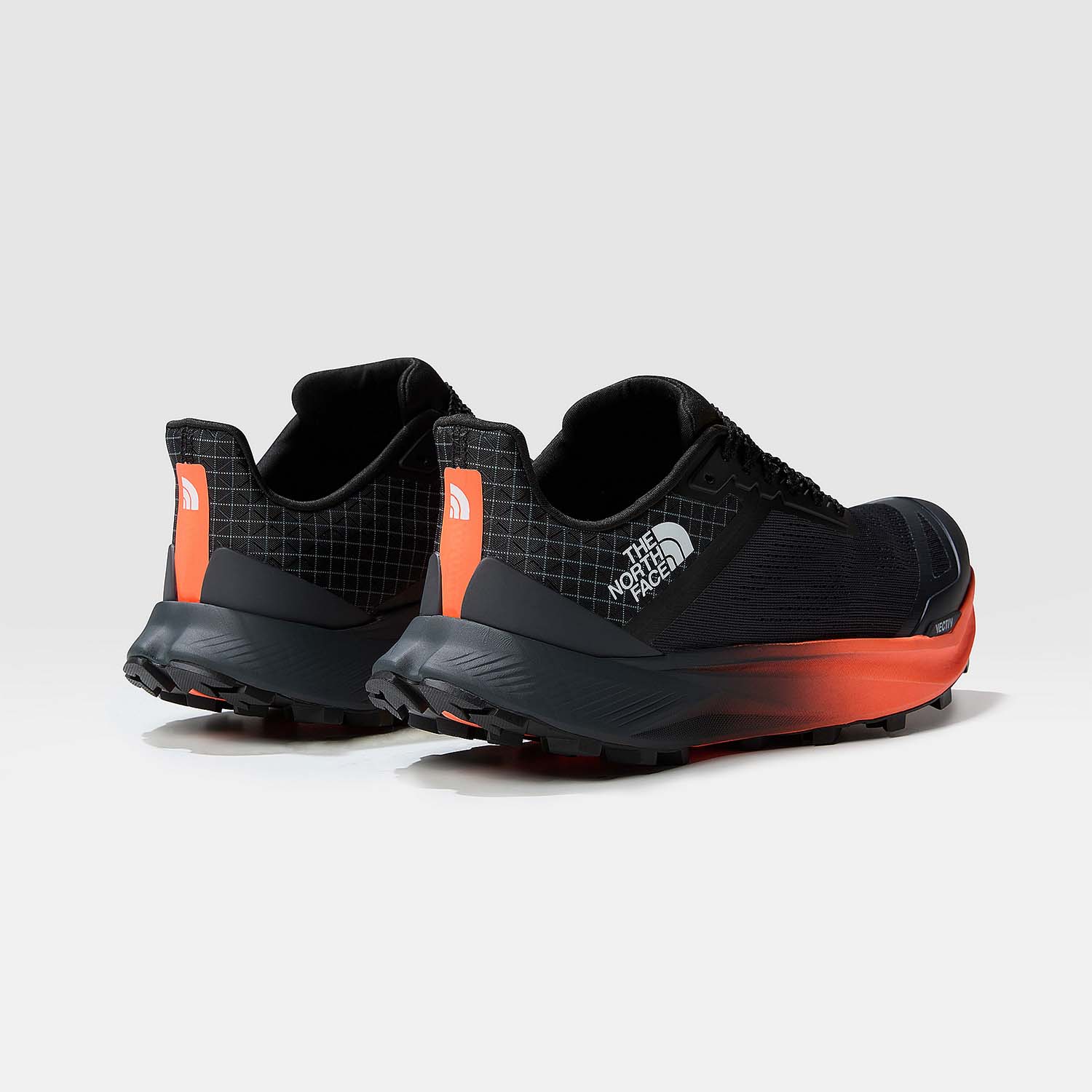 The North Face Vectiv Infinite 2 Asphalt Grey/Vivid Flam