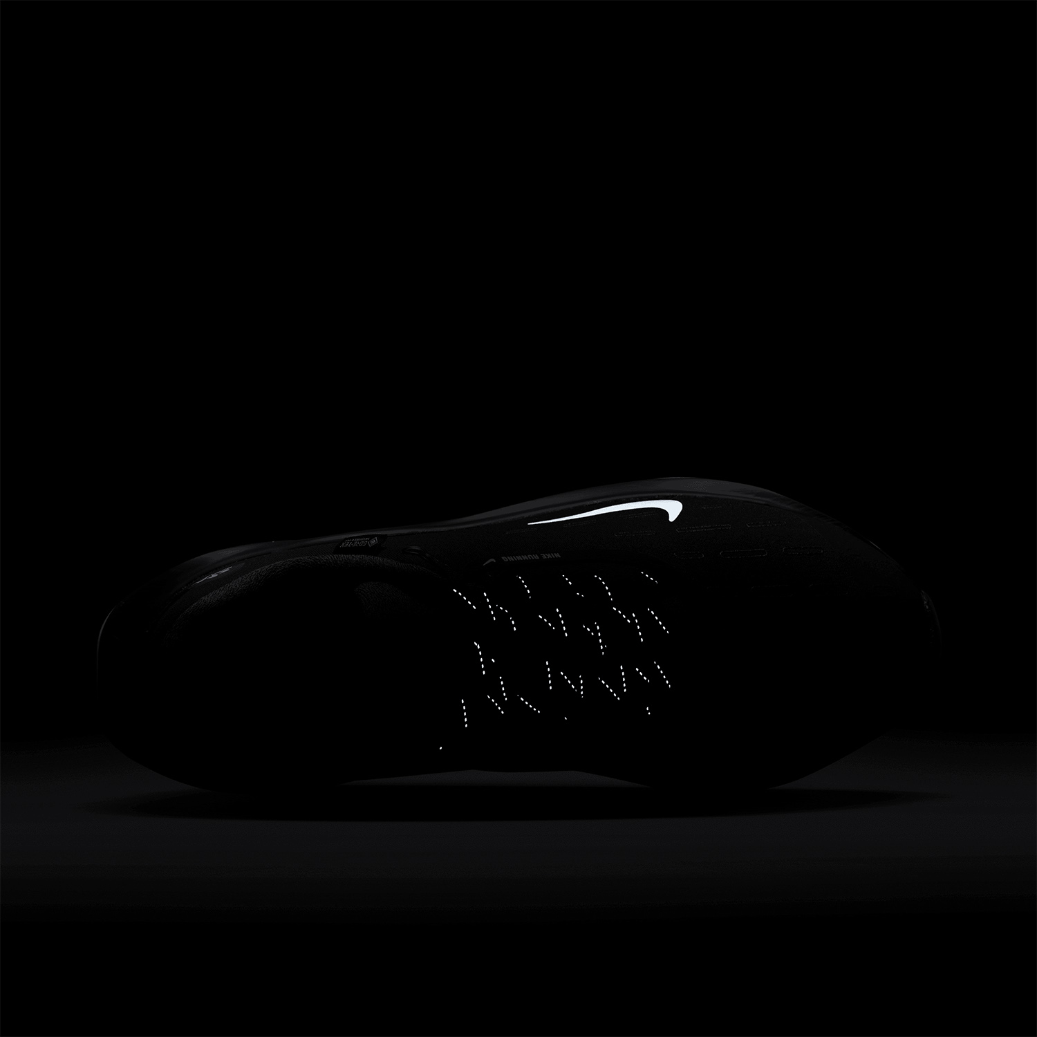 Nike InfinityRN 4 GTX Black/White/Anthracite/Volt