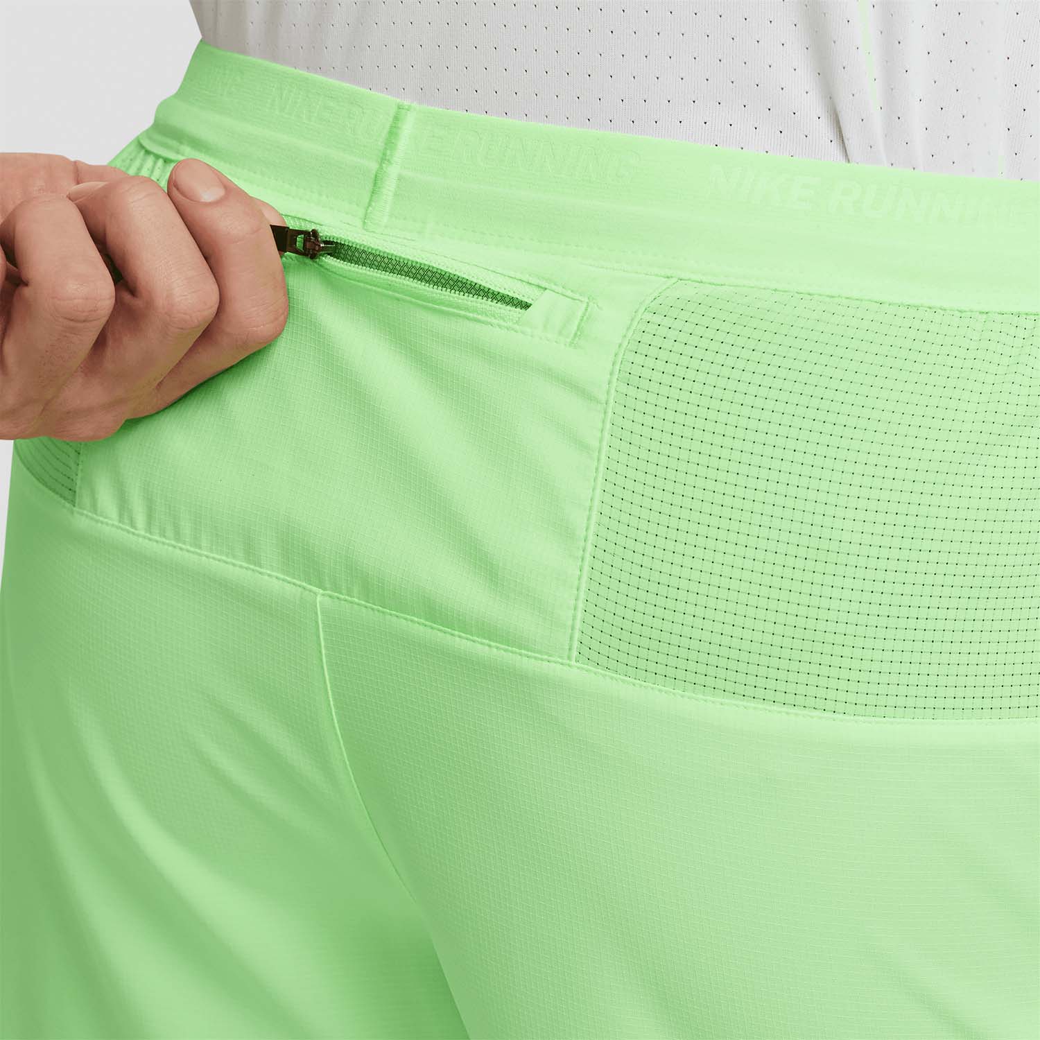 Nike Dri-FIT Stride 2 in 1 7in Pantaloncini Vapor Green/Reflective Silver