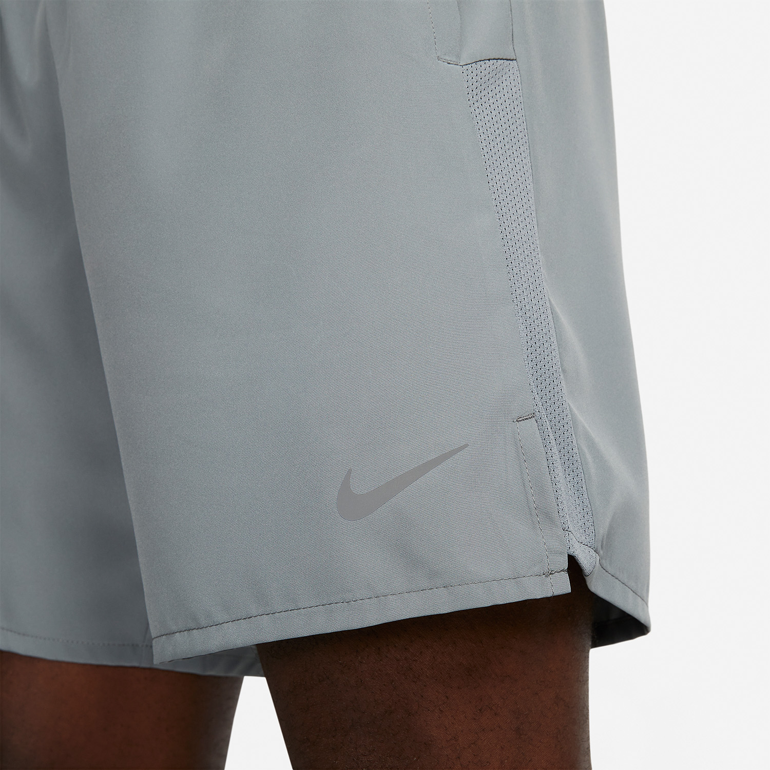 Nike Challenger 2 in 1 7in Pantaloncini Smoke Grey/Dark Smoke Grey/Reflective Silver