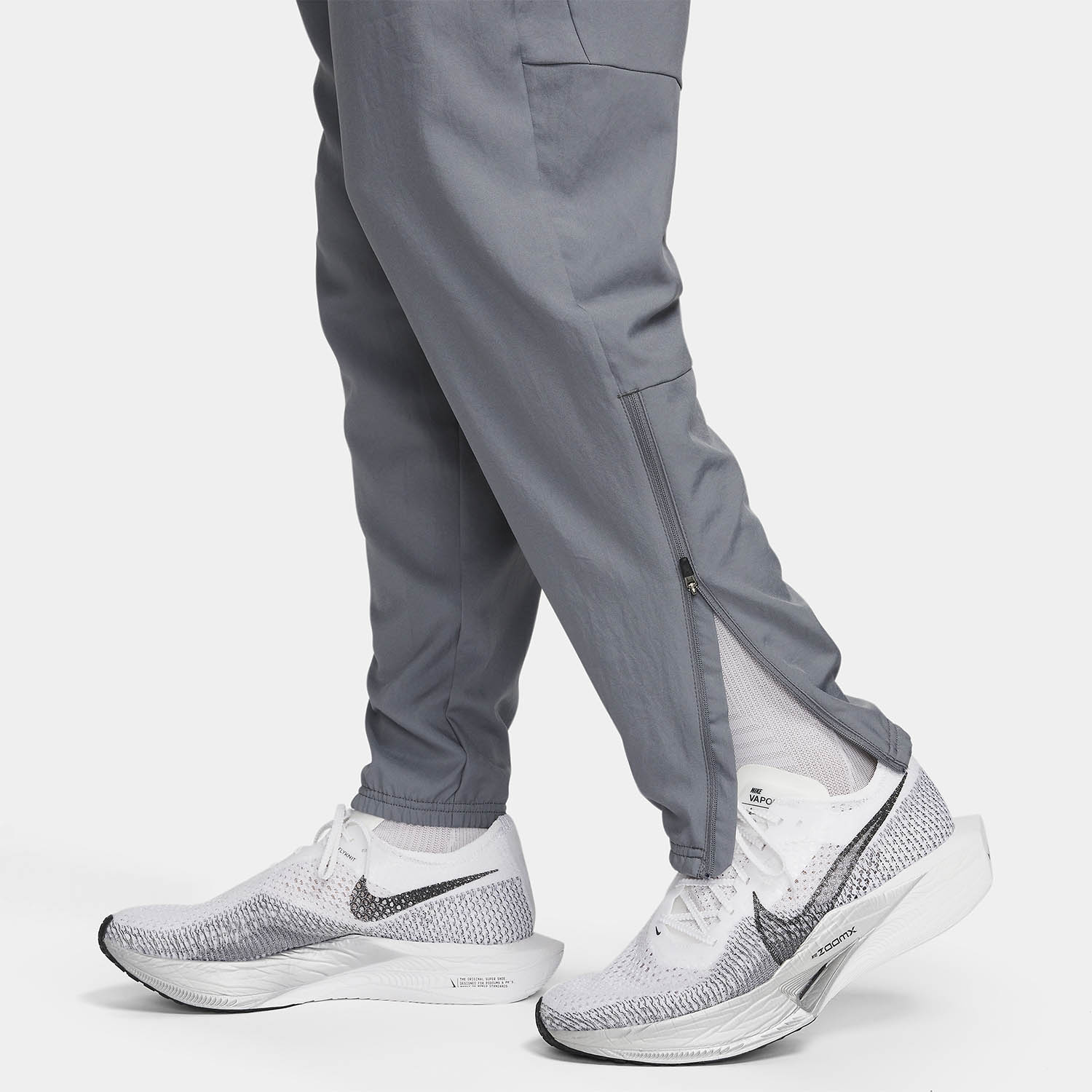 Nike Challenger Pantaloni Smoke Grey/Black/Reflective Silver