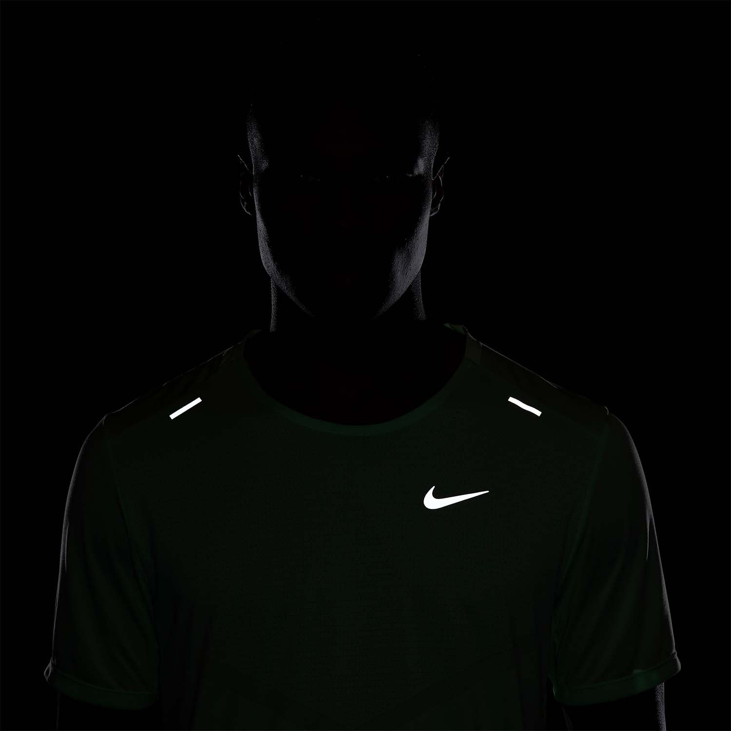 Nike Dri-FIT Rise 365 Maglietta Vapor Green/Reflective Silver