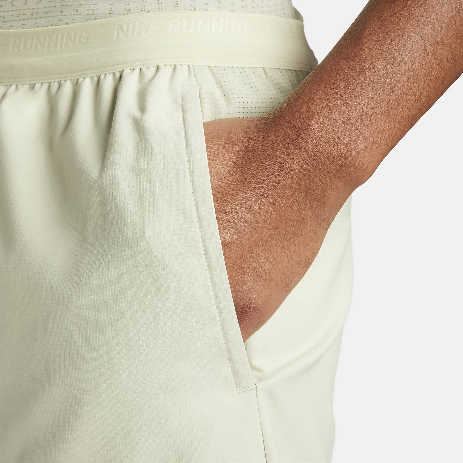 Nike Dri-FIT Stride 2 in 1 7in Pantaloncini Olive Aura/Dark Stucco/Reflective Silver