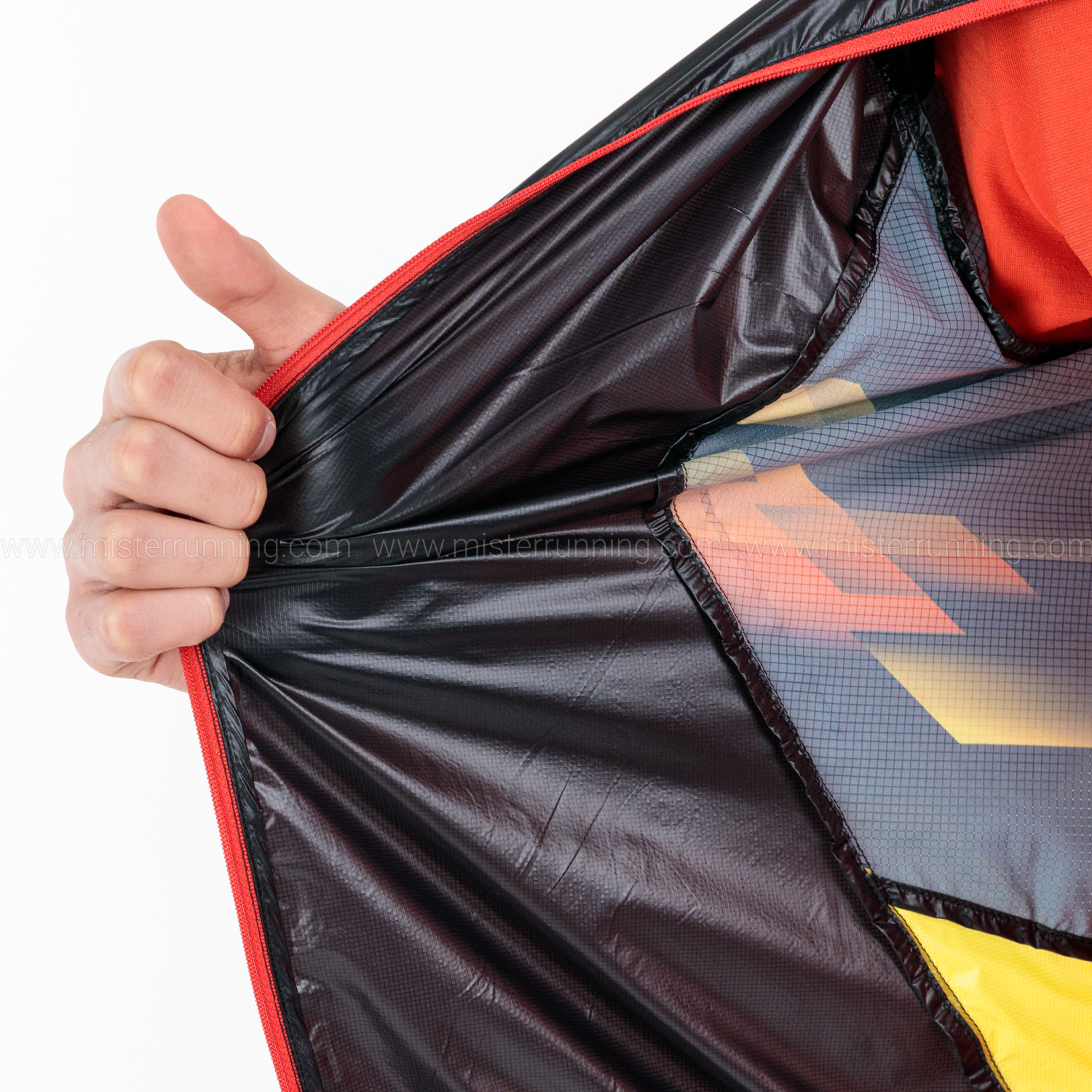 La Sportiva Blizzard Windbreaker Giacca Black/Yellow