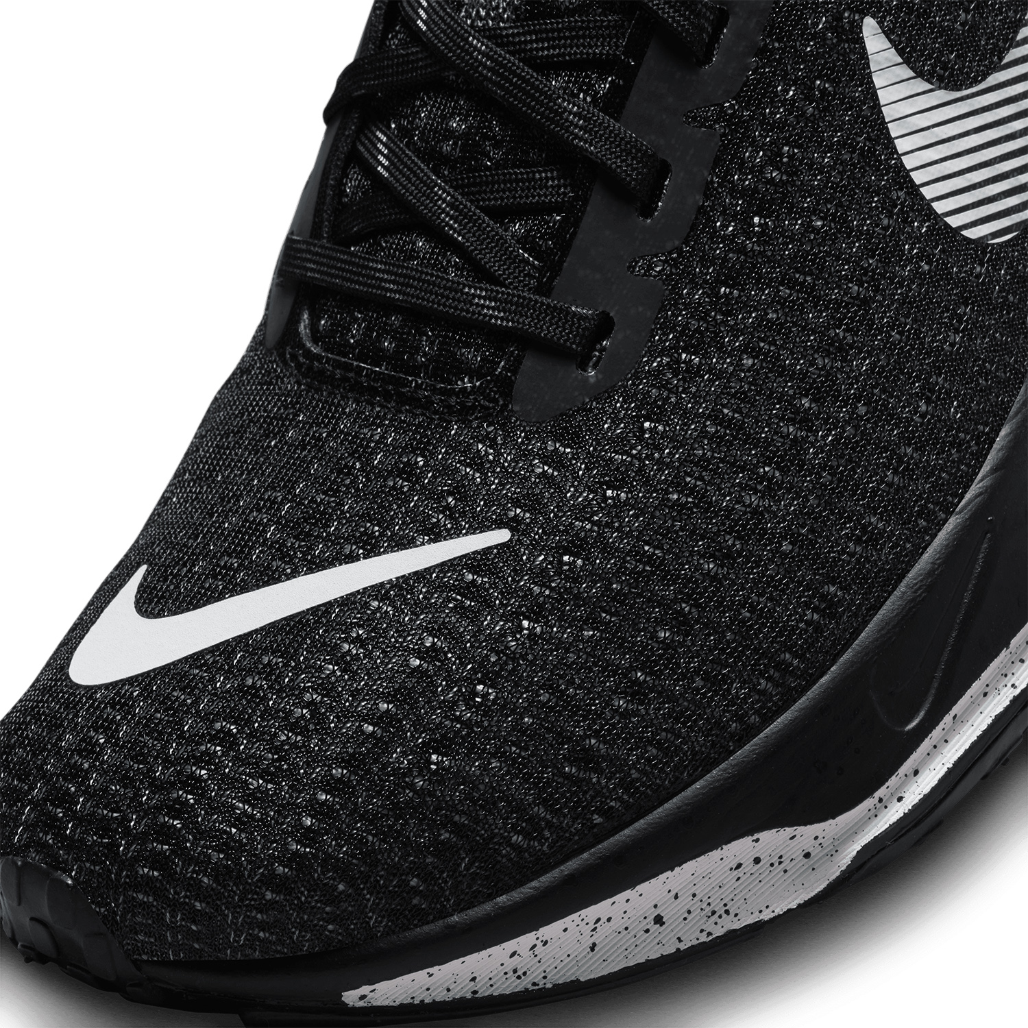 Nike ZoomX Invincible Run Flyknit 3 Black/White