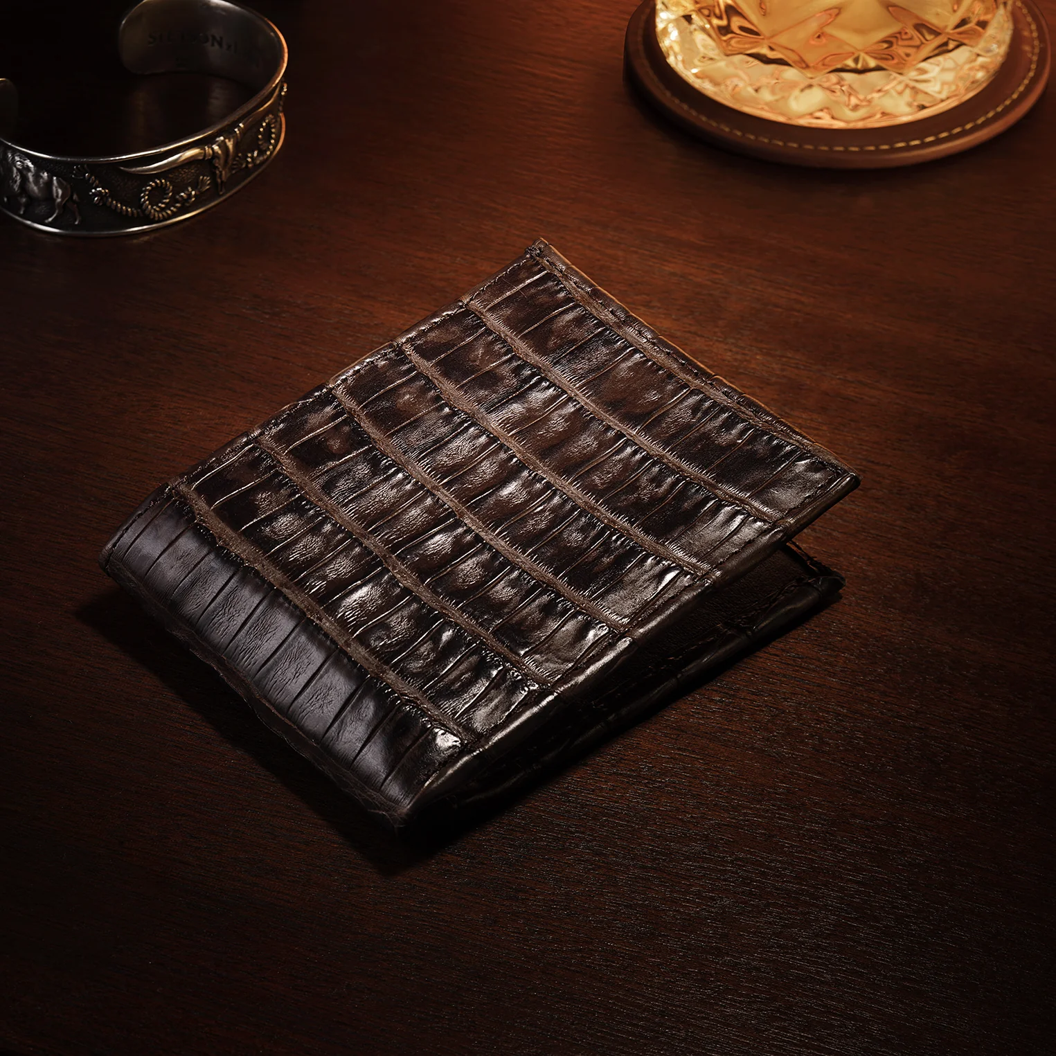 Caiman Bi-Fold Wallet