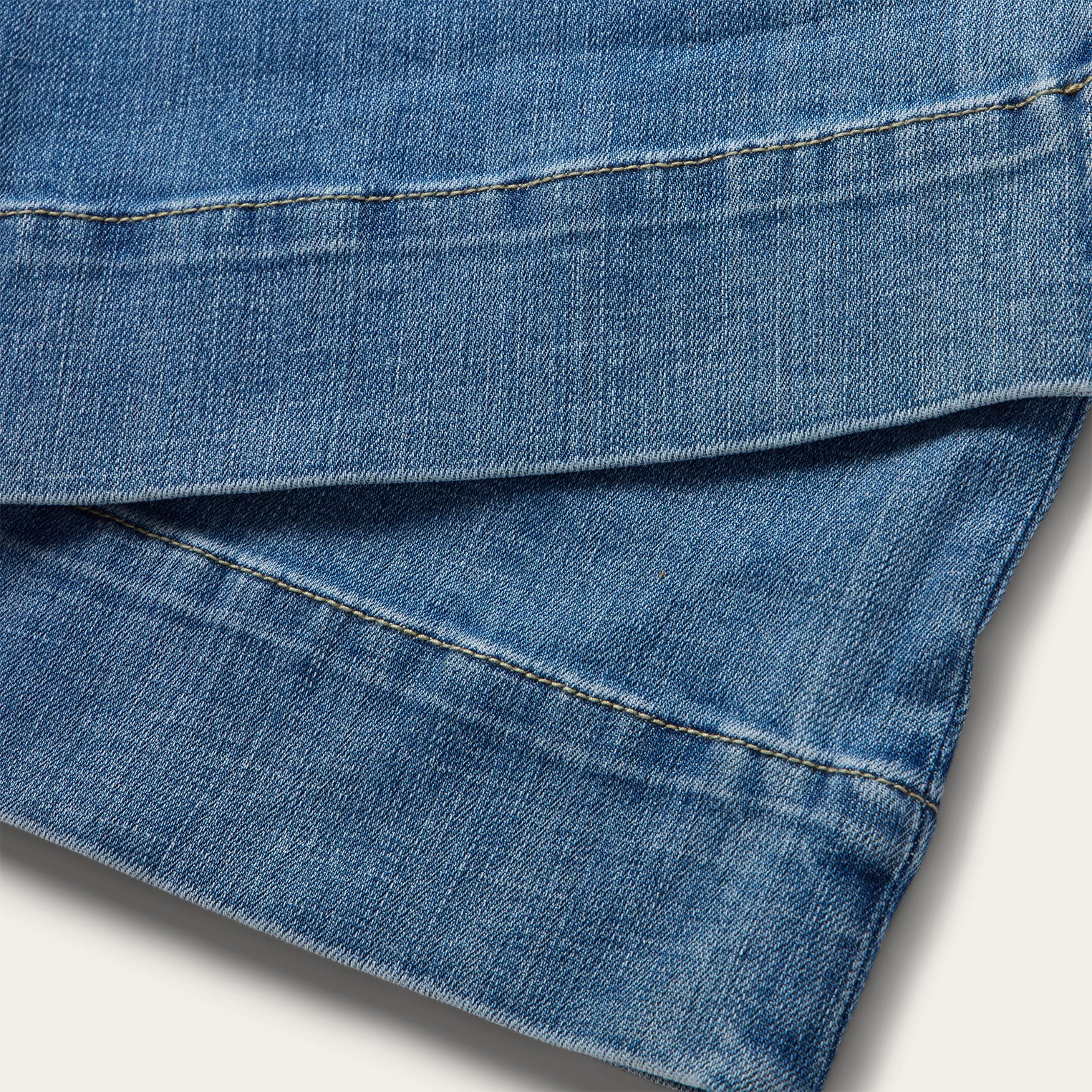 751 Wide Leg Fit Jeans
