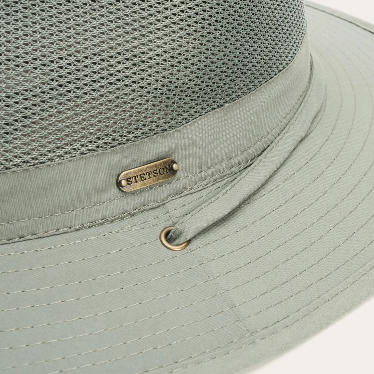 Berghund 'No Fly Zone' Mesh Hat