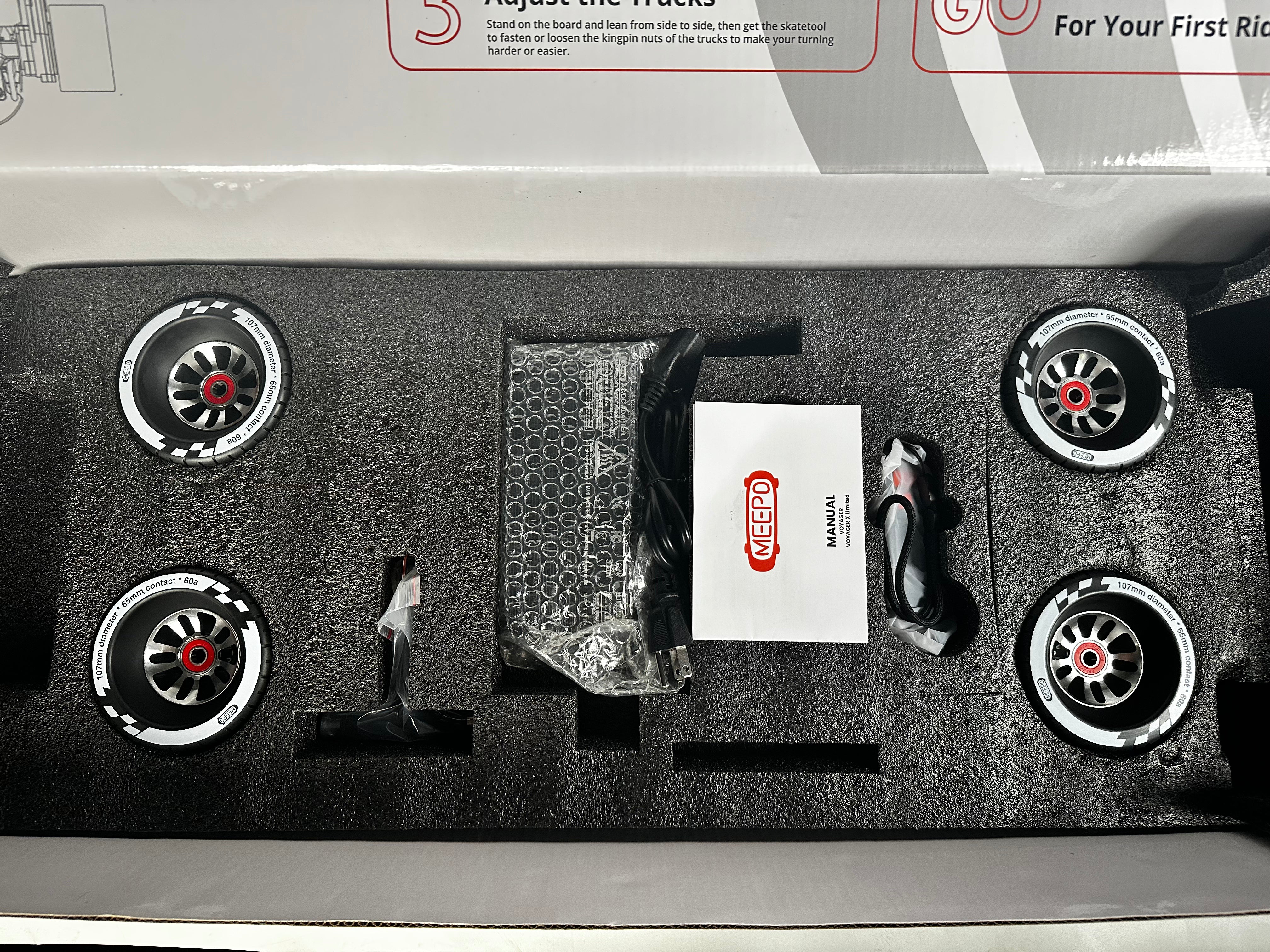 Meepo Voyager X + Free Cyclone 107s Rubber Wheels