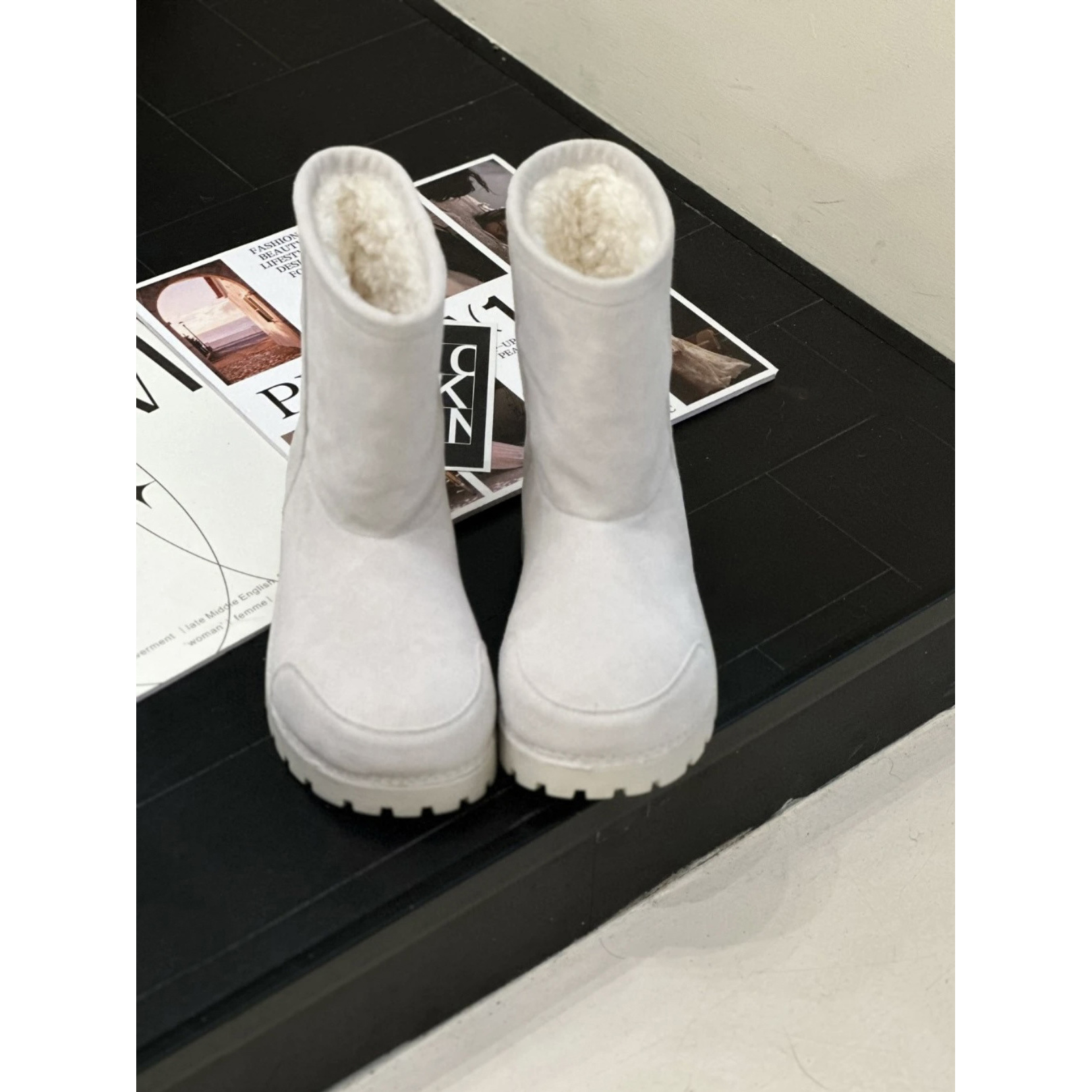 Men's Heavy-Duty Winter Snow Boots with Thick Rubber Sole & PU Upper - Short Ankle Boots for Ice Traction,, Outdoor & Casual Wear - Easy On\u002FOff (Lace\u002FSlip) Closure, Round Toe, Warm - White\u002FBeige Booties