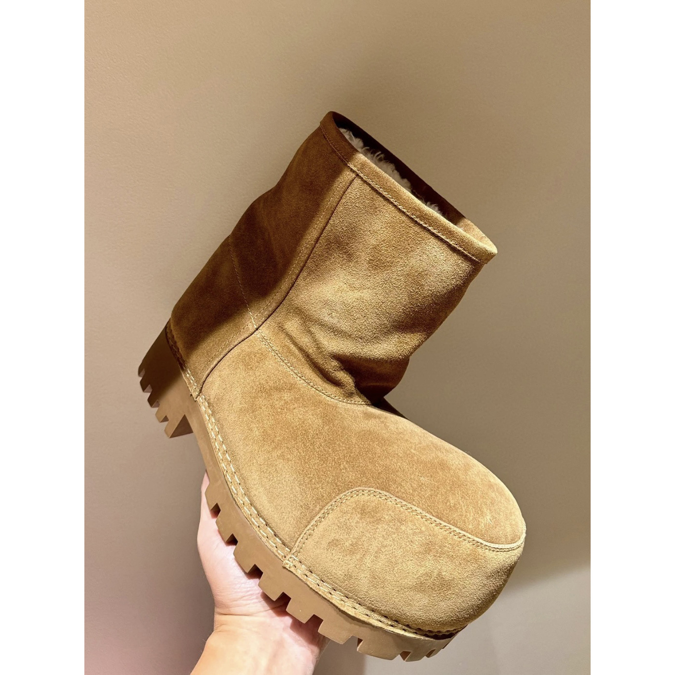 Men's Heavy-Duty Winter Snow Boots with Thick Rubber Sole & PU Upper - Short Ankle Boots for Ice Traction,, Outdoor & Casual Wear - Easy On\u002FOff (Lace\u002FSlip) Closure, Round Toe, Warm - White\u002FBeige Booties