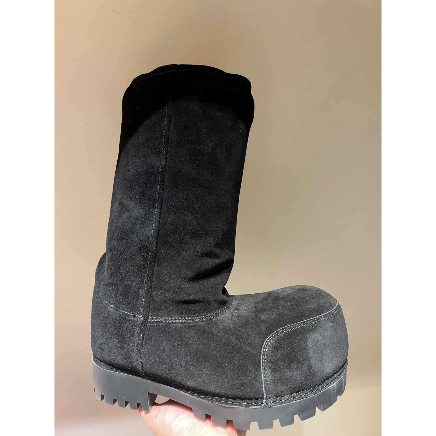 Men's Heavy-Duty Winter Snow Boots with Thick Rubber Sole & PU Upper - Short Ankle Boots for Ice Traction,, Outdoor & Casual Wear - Easy On\u002FOff (Lace\u002FSlip) Closure, Round Toe, Warm - White\u002FBeige Booties