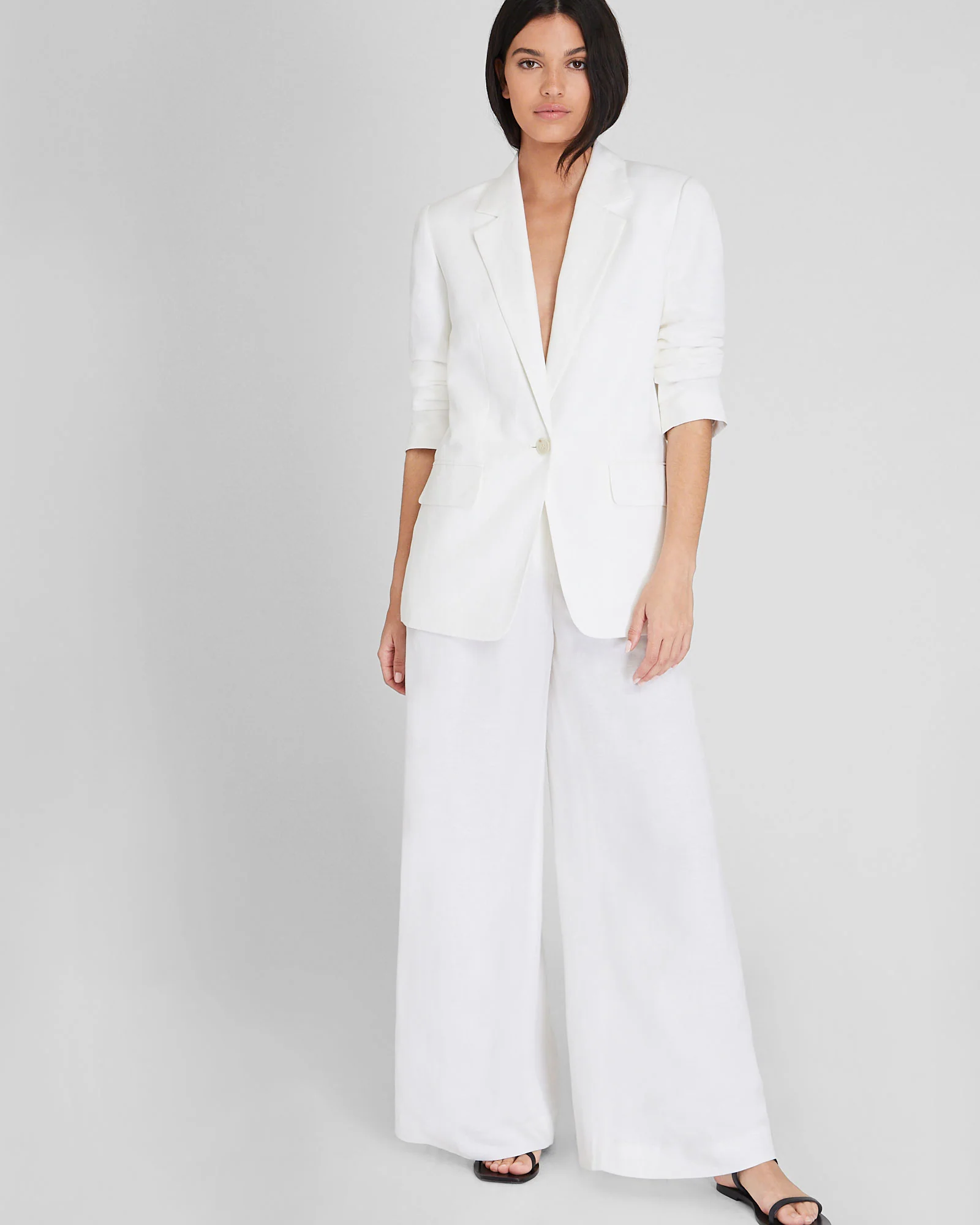 Relaxed Single Breasted Linen-Blend Blazer