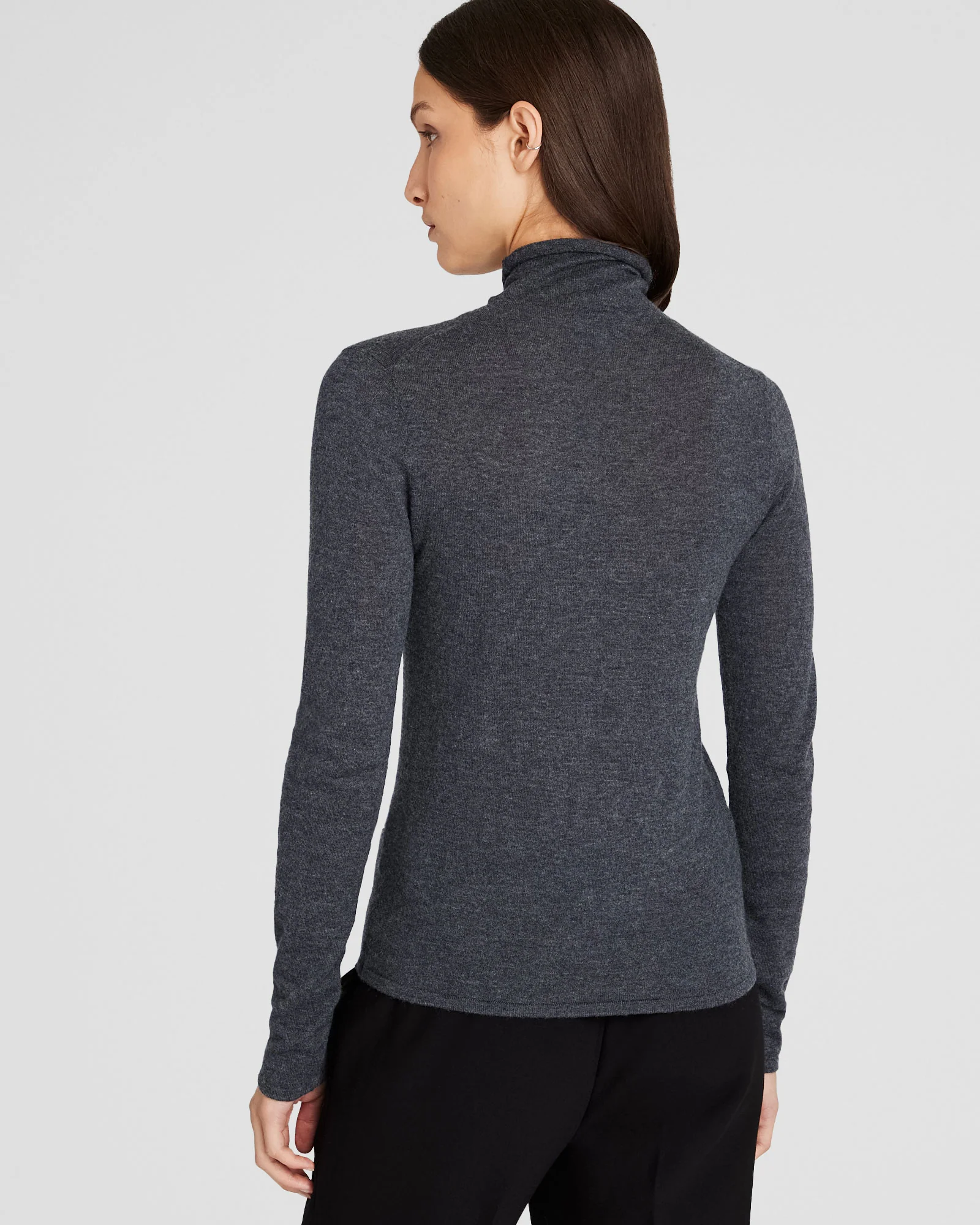 Cashmere Slim Turtleneck