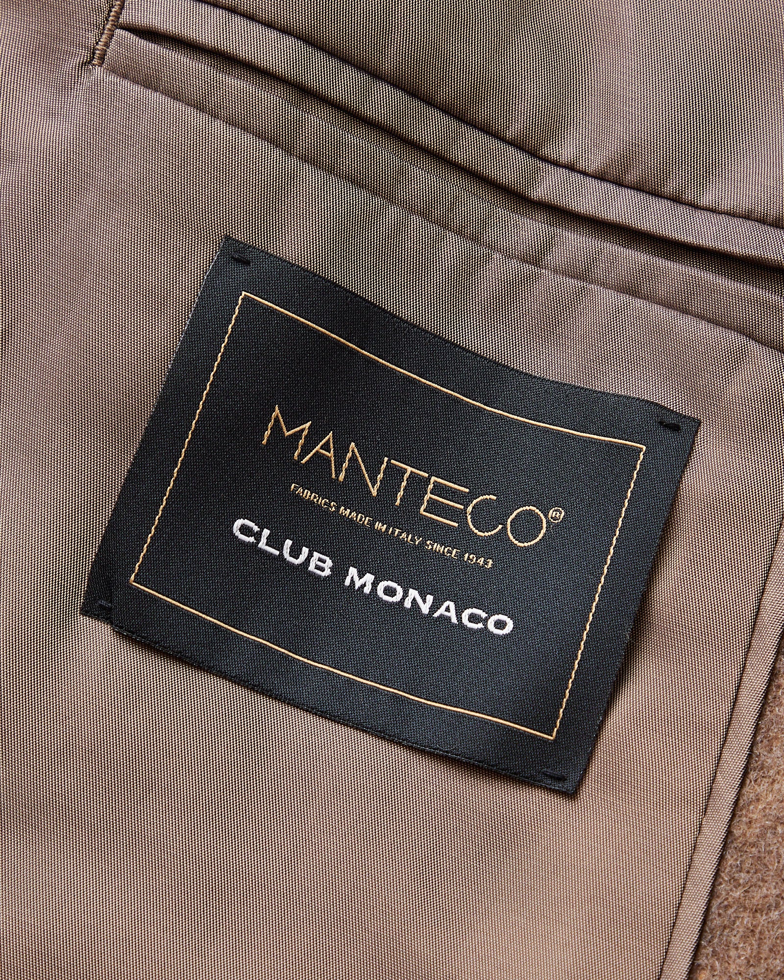 Peak Lapel Double-Breasted Coat