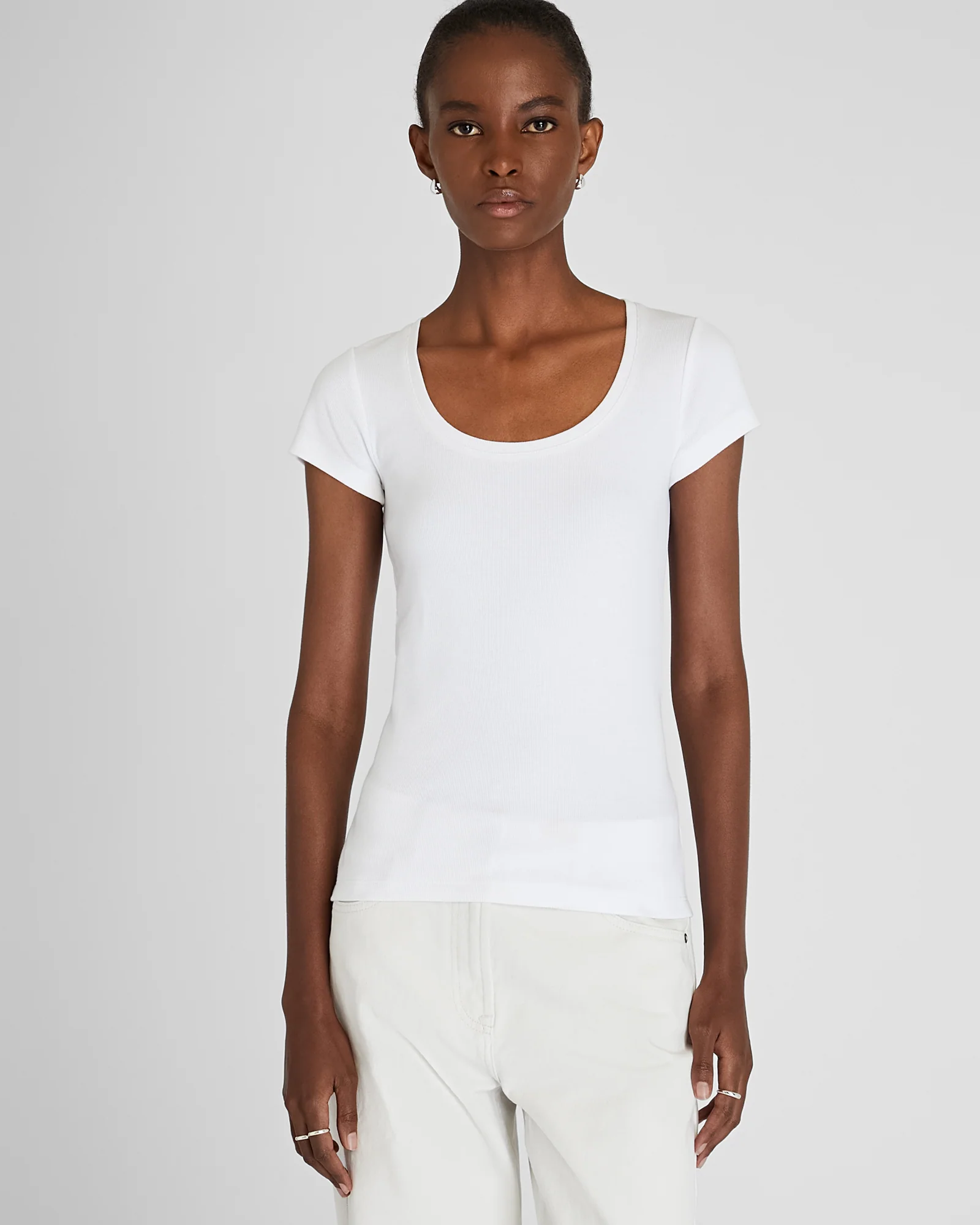 Bowee Scoop Neck Tee