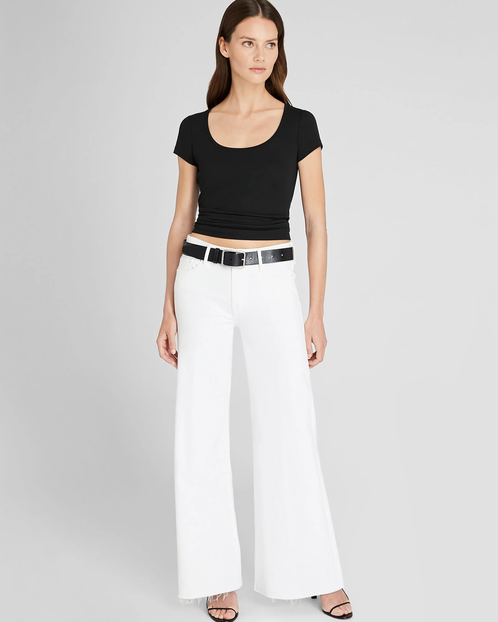 Bowee Scoop Neck Tee