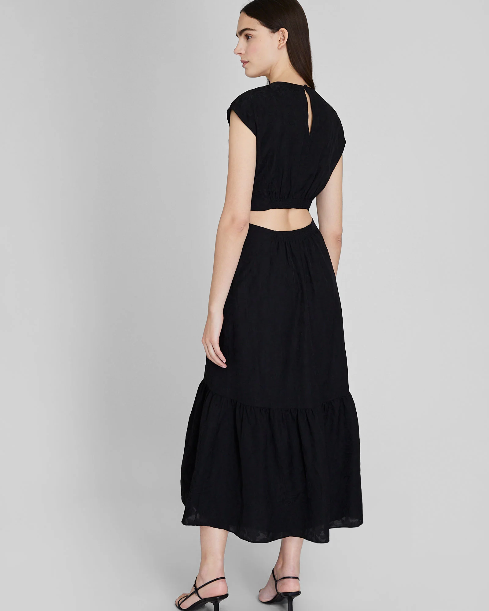 Twist Front Cut Out Maxi Dress