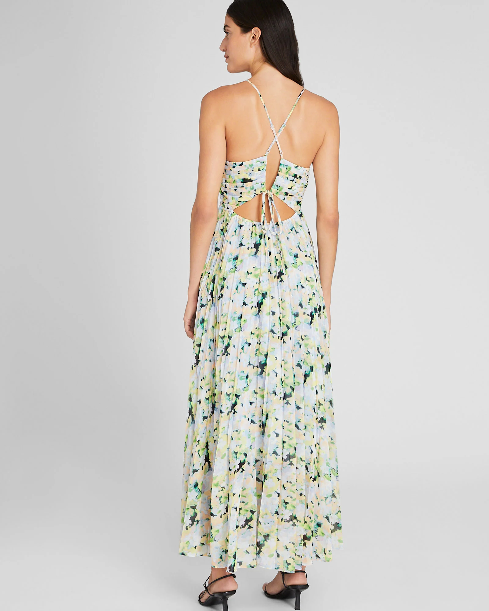 Floral Pleated Tie Back Maxi Dress