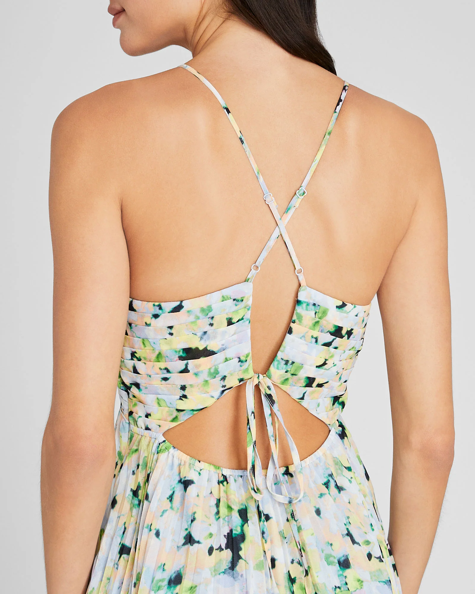 Floral Pleated Tie Back Maxi Dress