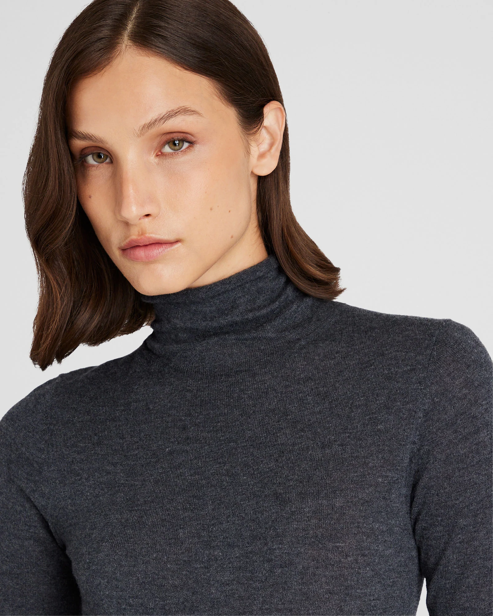 Cashmere Slim Turtleneck