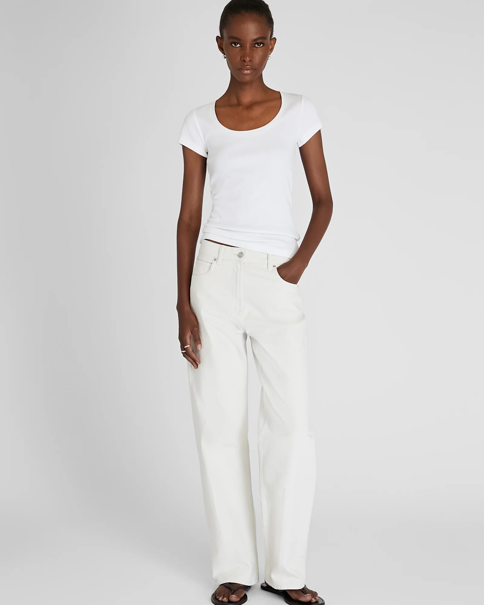 Bowee Scoop Neck Tee