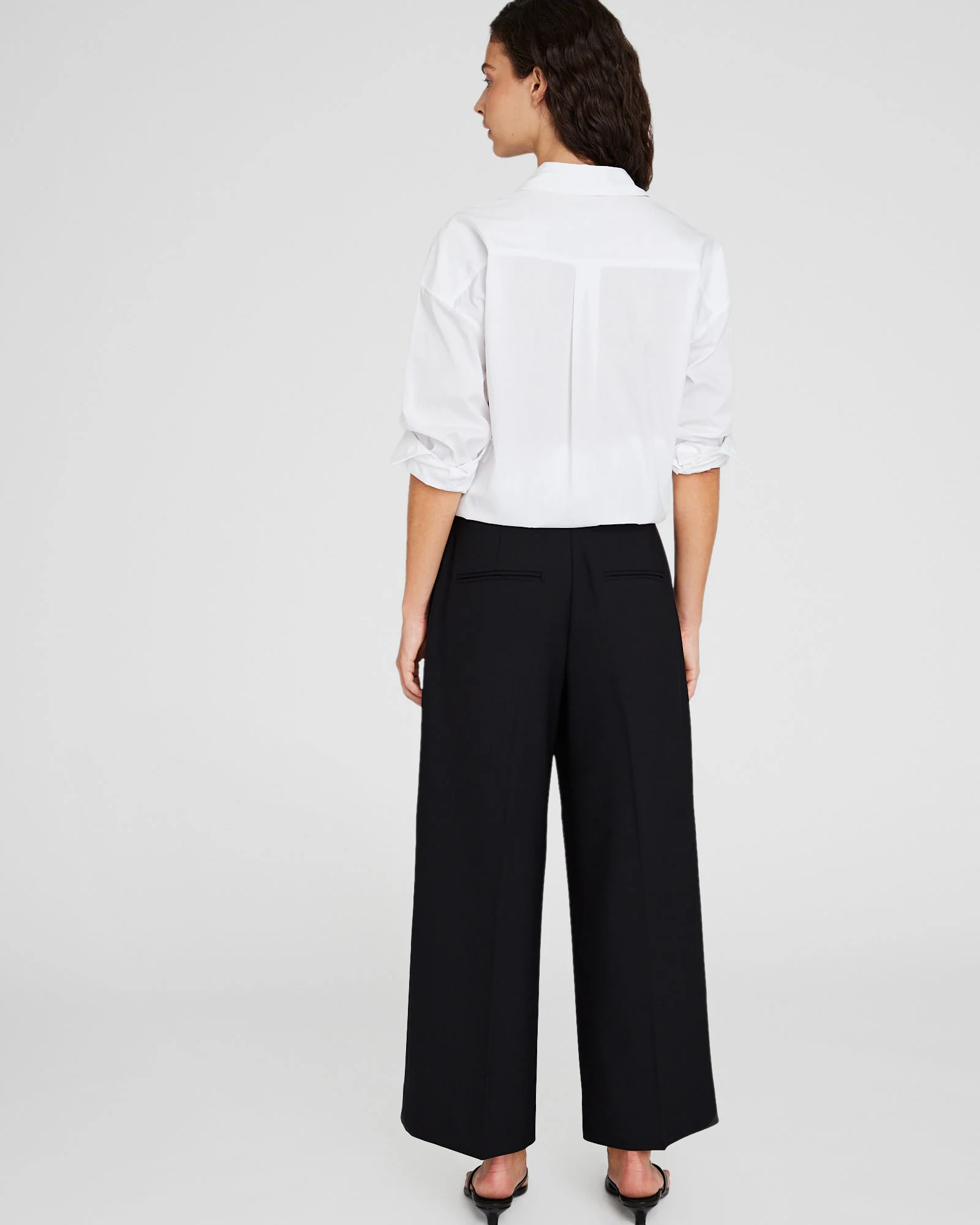 Wide-Leg Borrem Pants