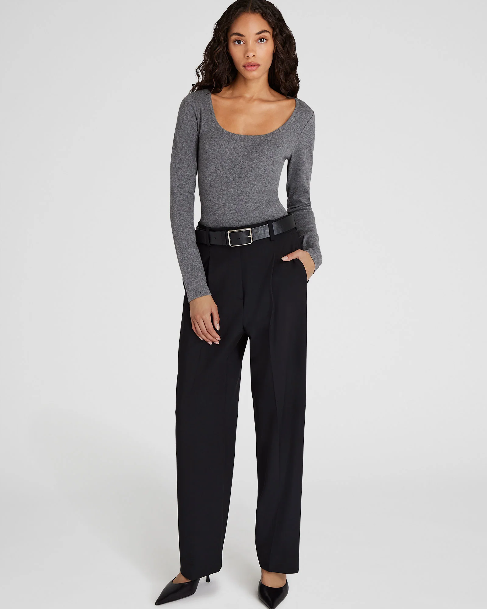 Bowee Long-Sleeve Scoop Neck Tee