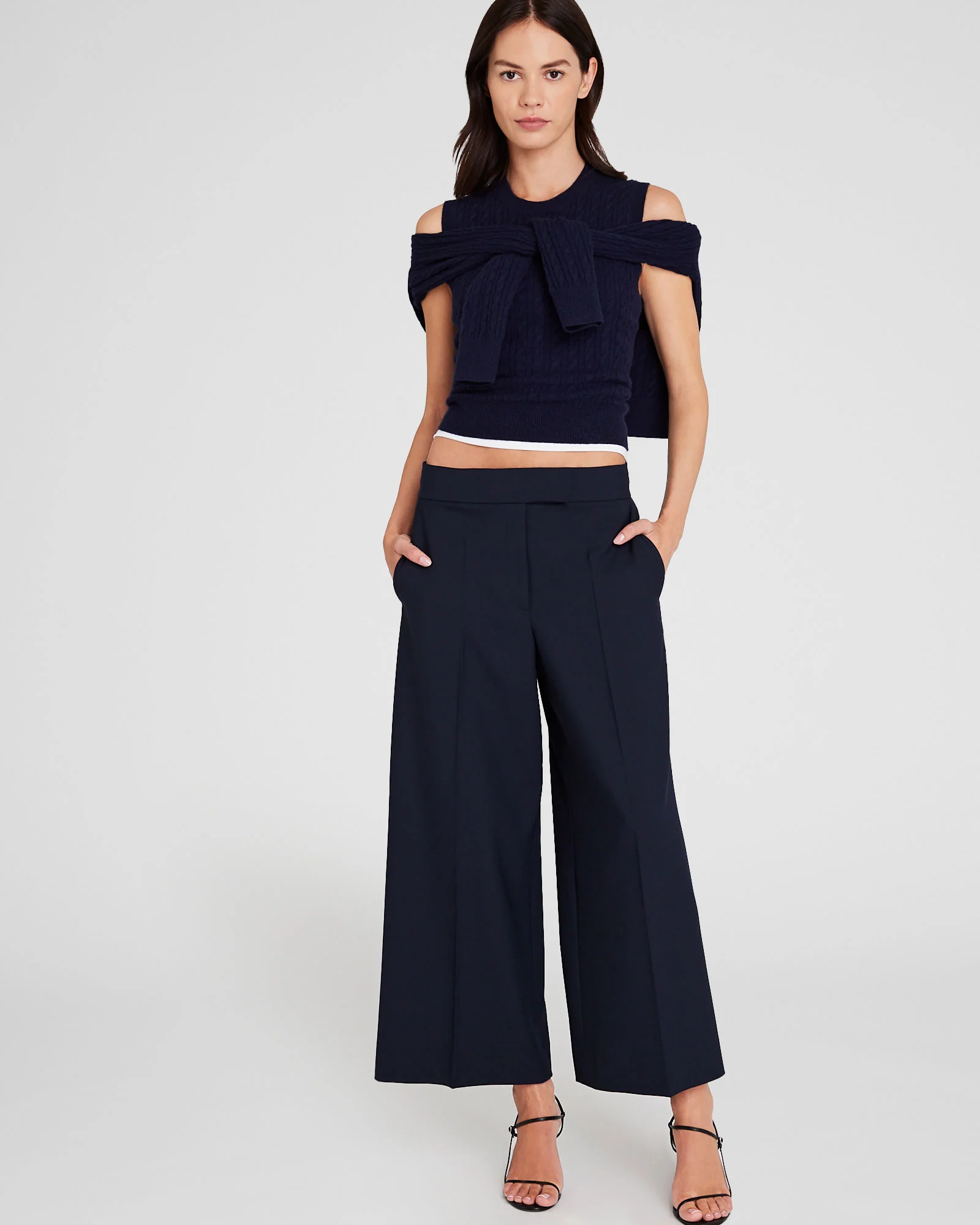 Wide-Leg Borrem Pants