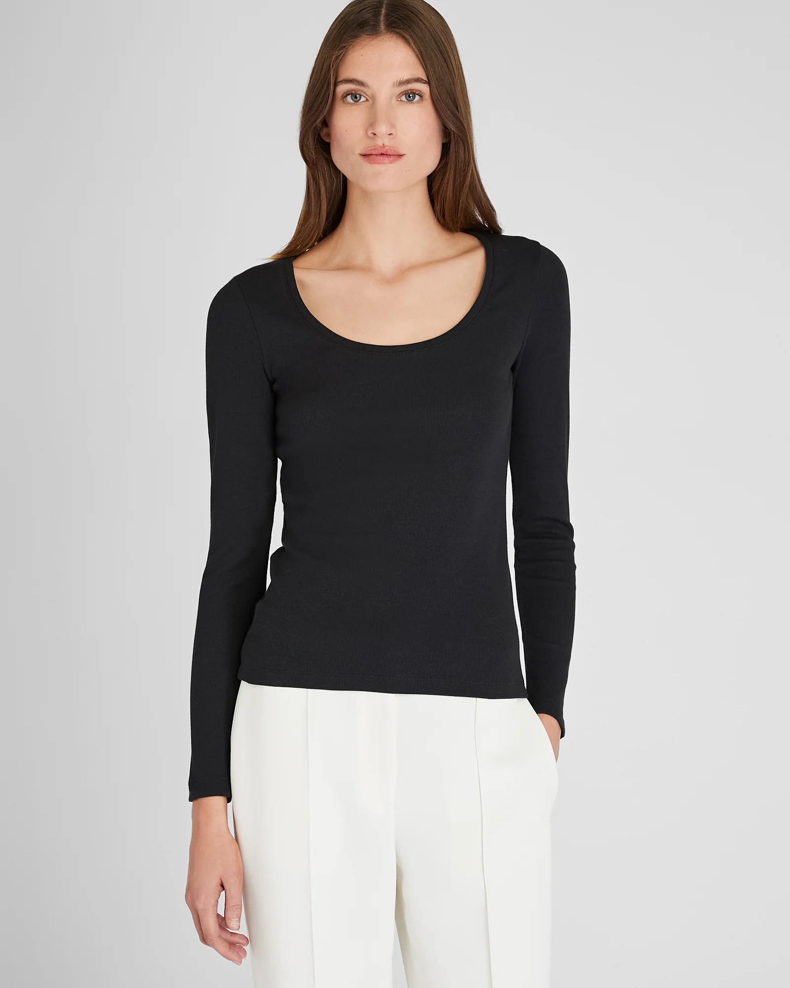 Bowee Long-Sleeve Scoop Neck Tee